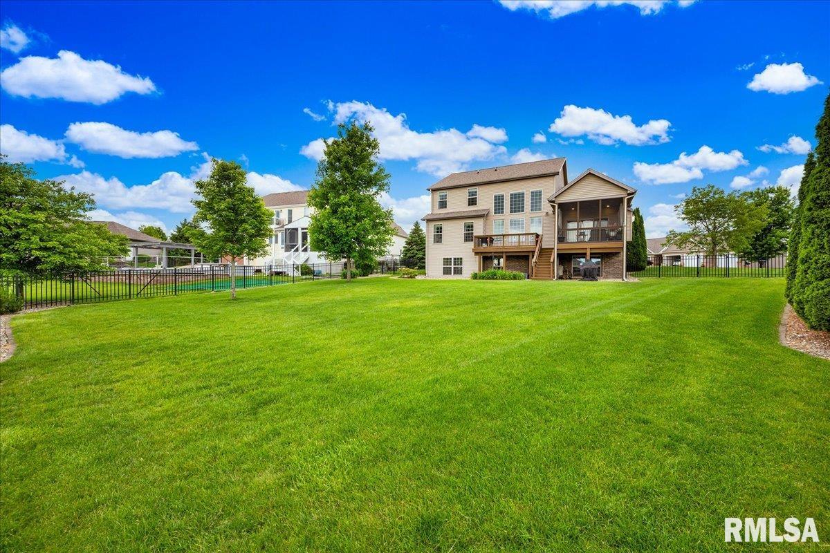 1210 Norma Drive, Bloomington, Illinois image 46