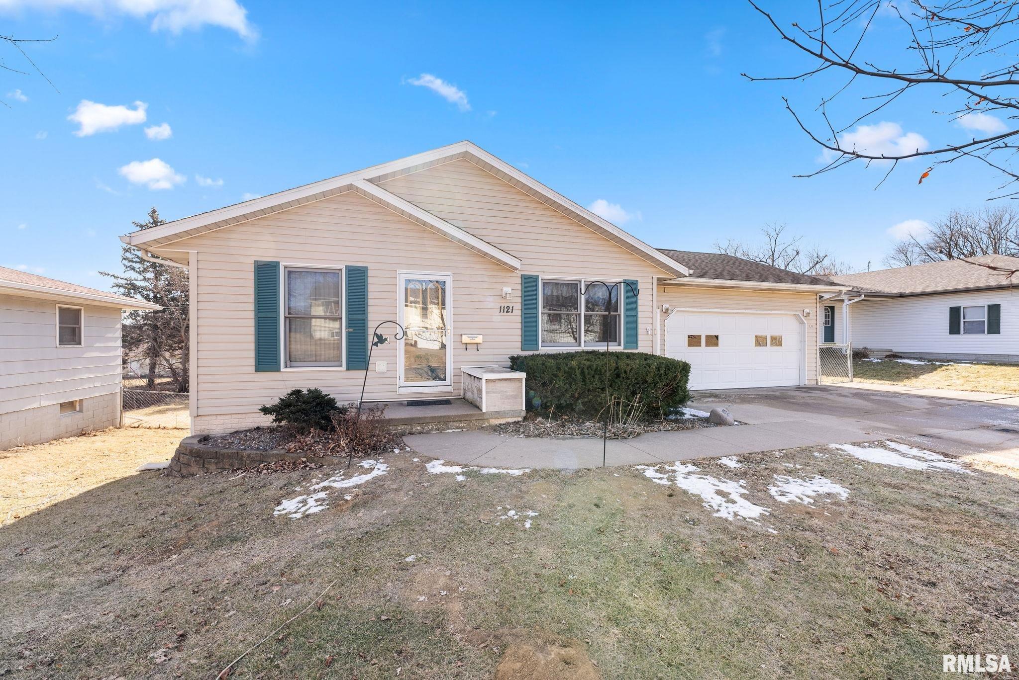 1121 26th Avenue North, Clinton, Iowa image 3