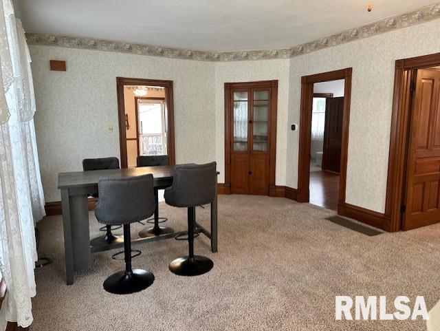 918 S Diamond Street, Jacksonville, Illinois image 4