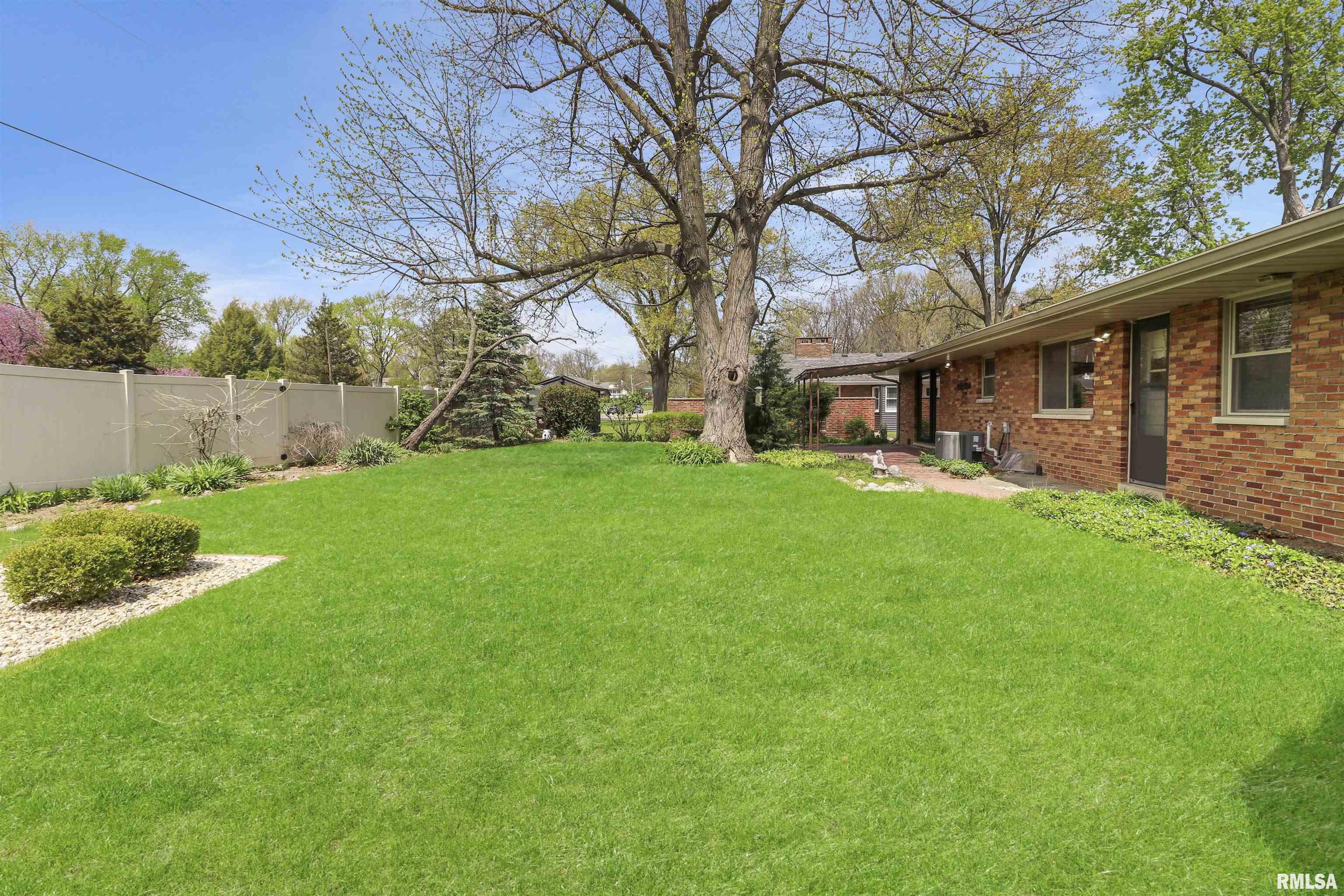 5307 N Sherbrook Lane, Peoria, Illinois image 27