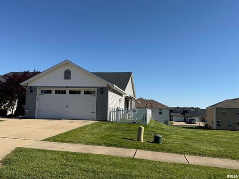 Homes For Sale - 1116 Dixon Street<br/> Tazewell County, Washington, IL 61571