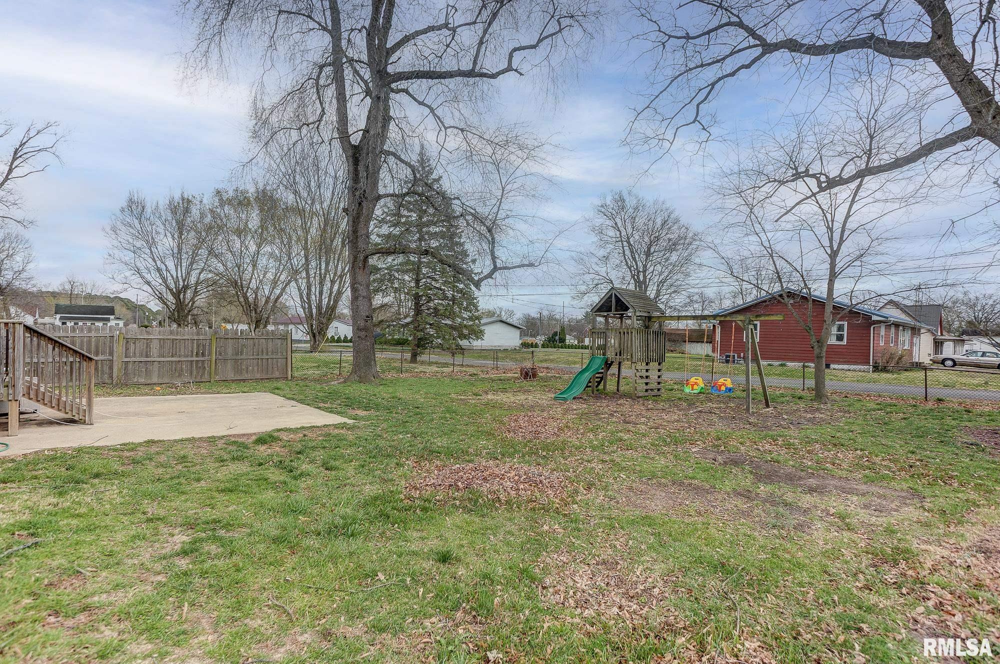 600 N Washington Street, Sparta, Illinois image 35