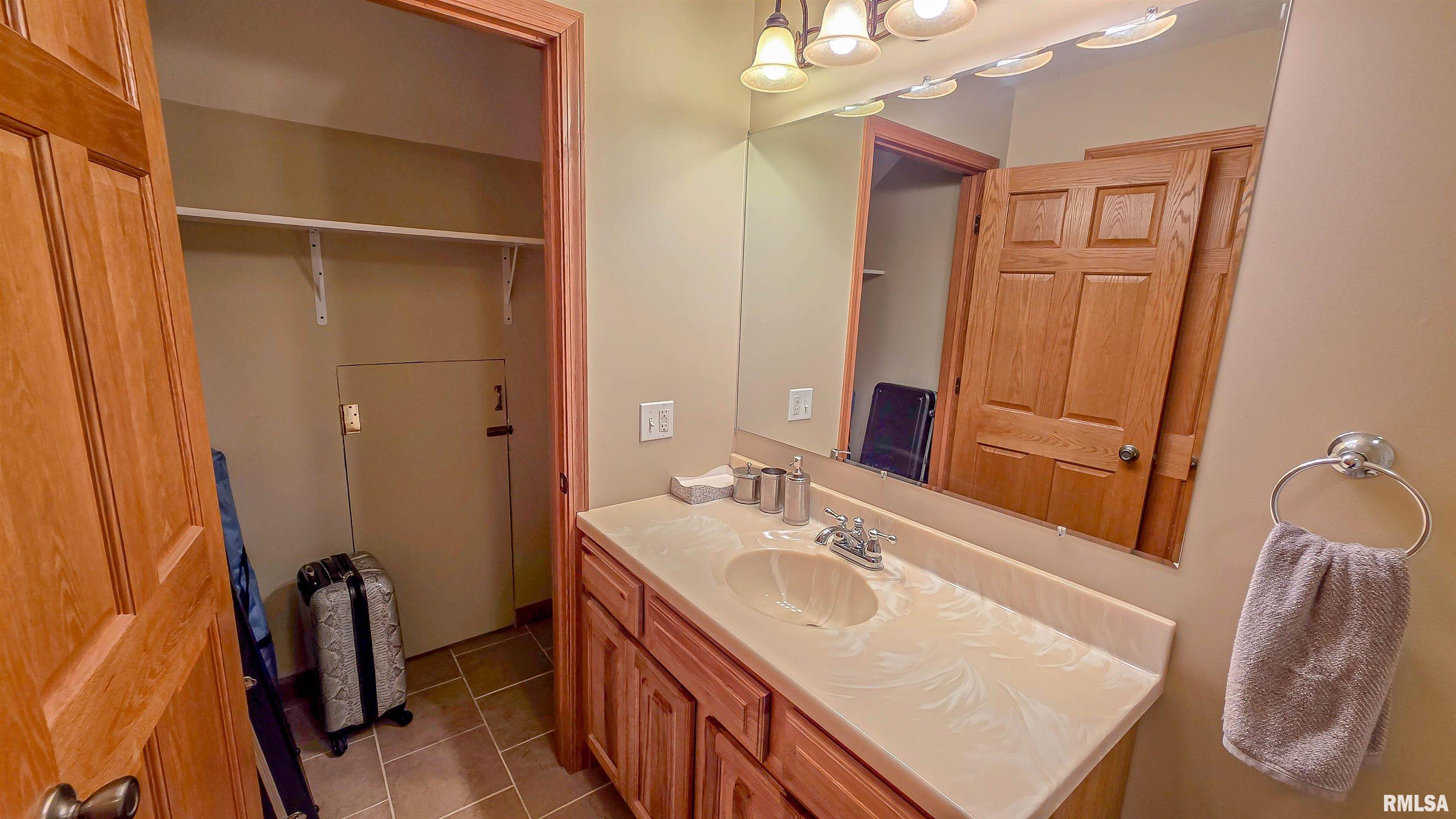 408 Margaret Drive, Herrin, Illinois image 46