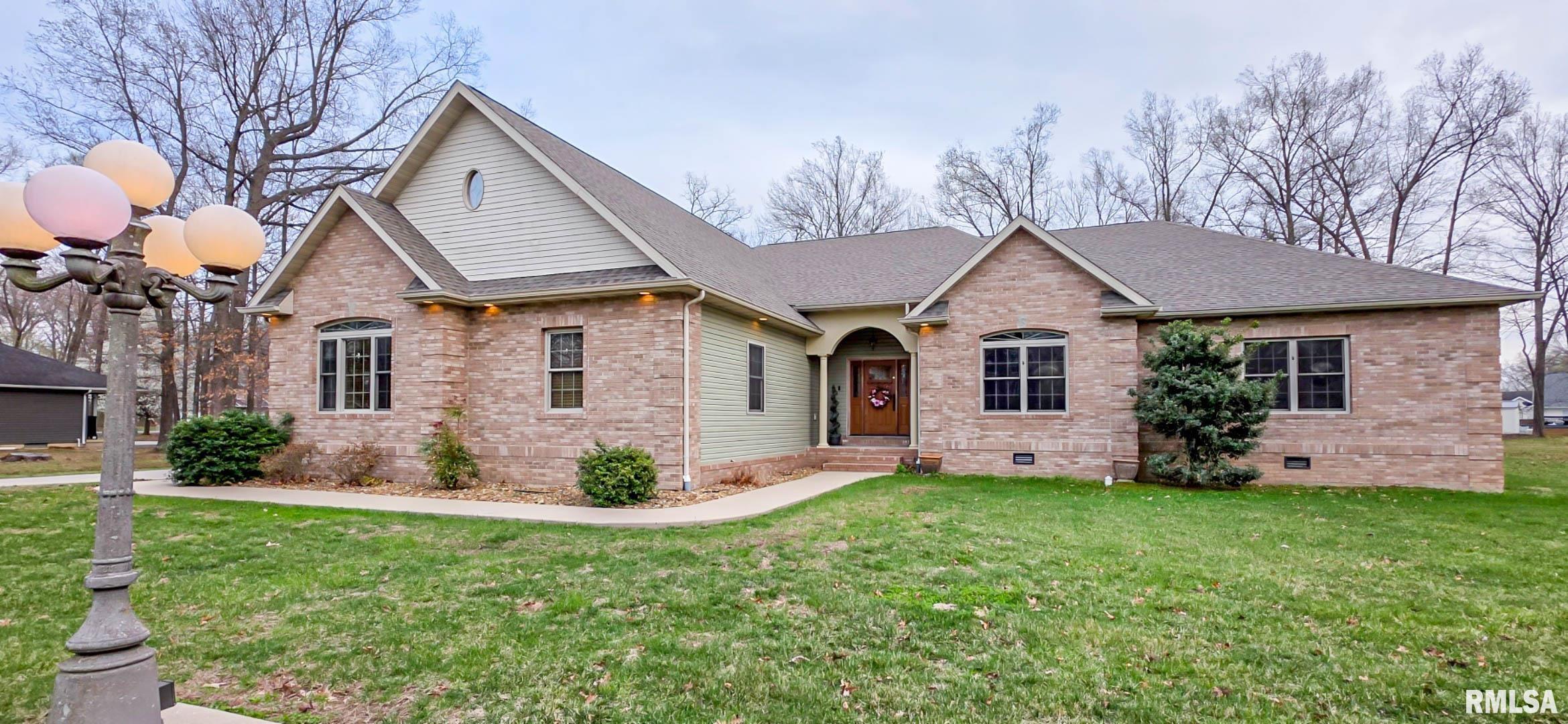 408 Margaret Drive, Herrin, Illinois image 1
