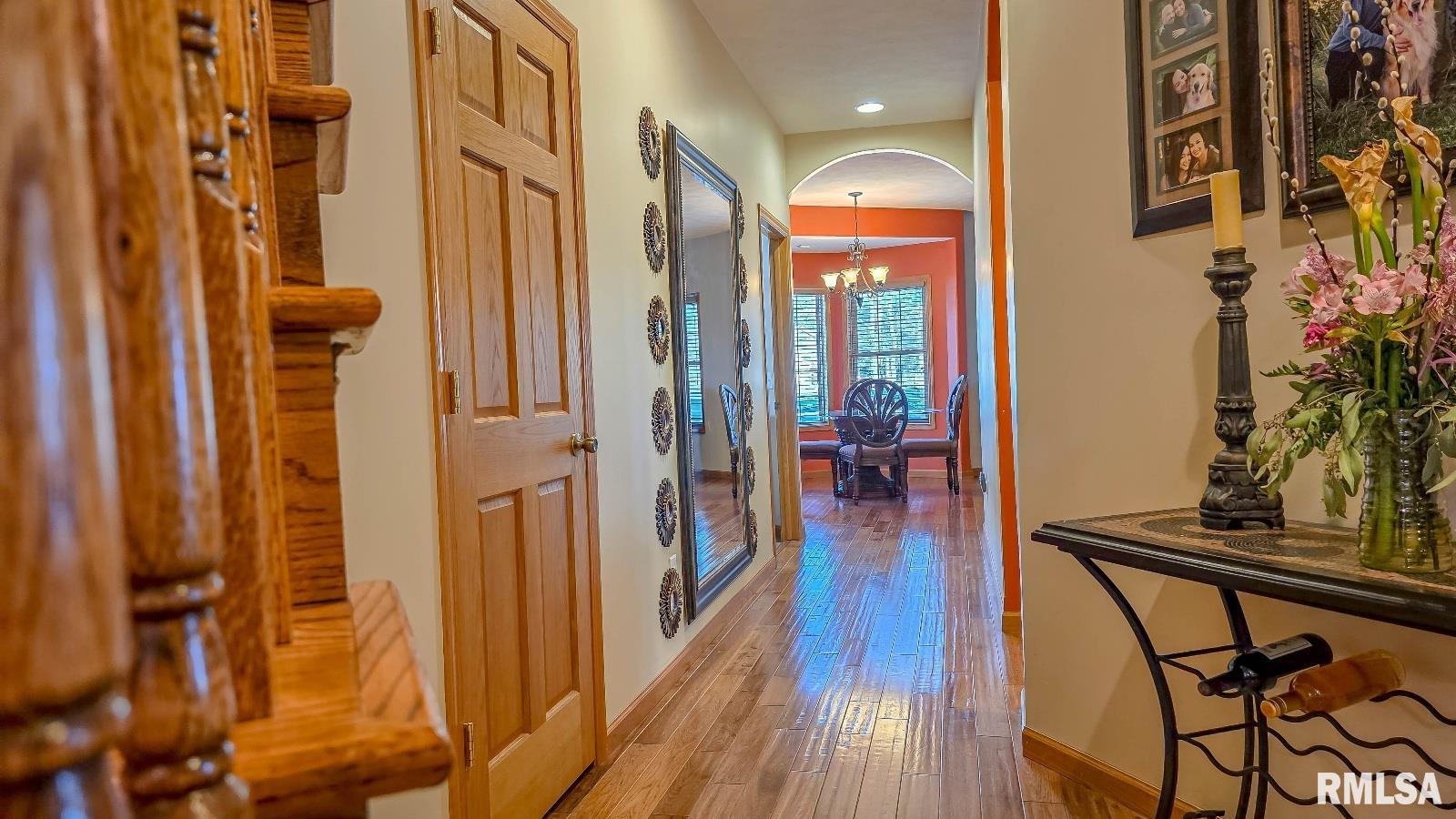 408 Margaret Drive, Herrin, Illinois image 2