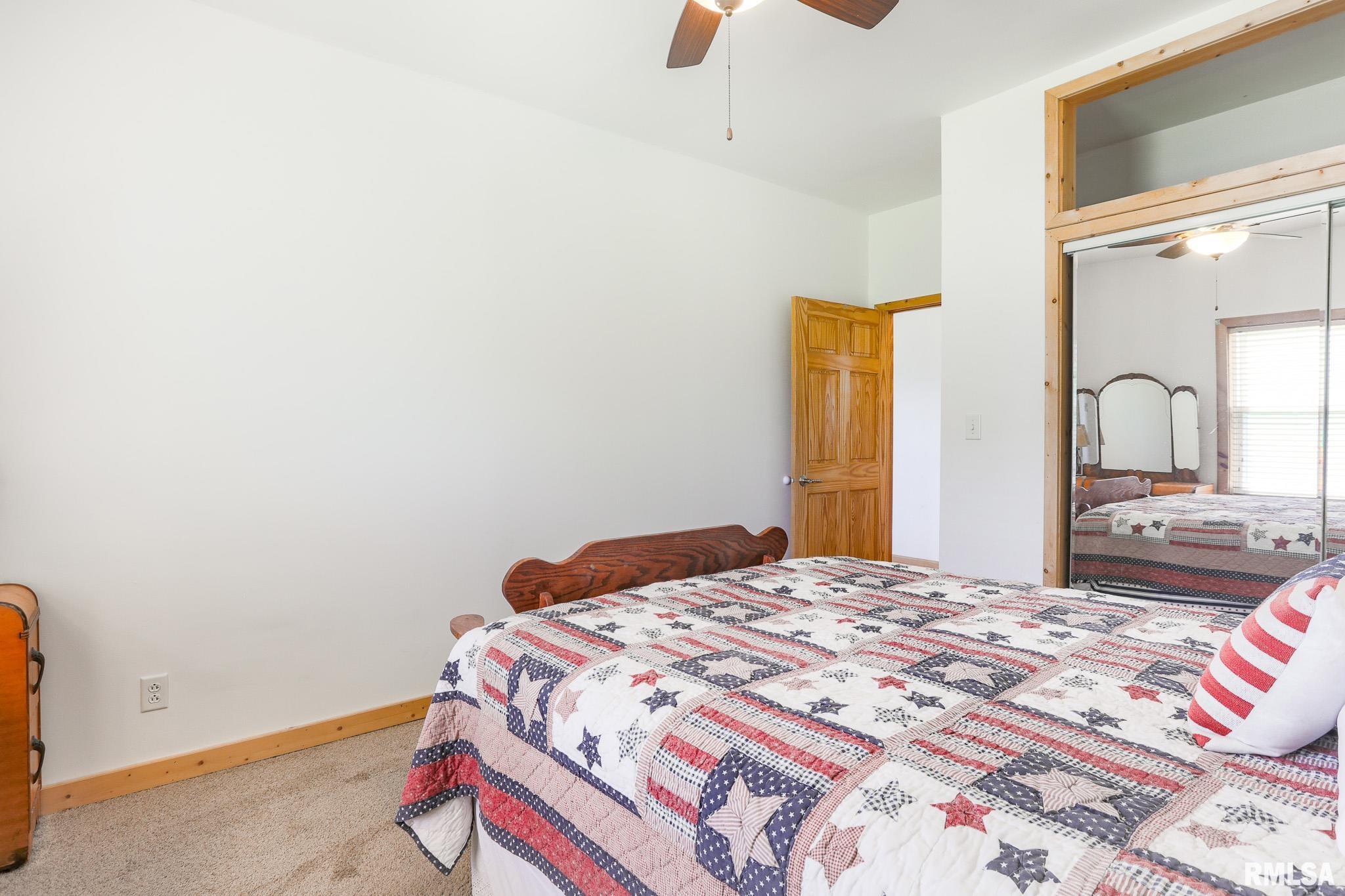 113 W Essex Street, Glasford, Illinois image 22