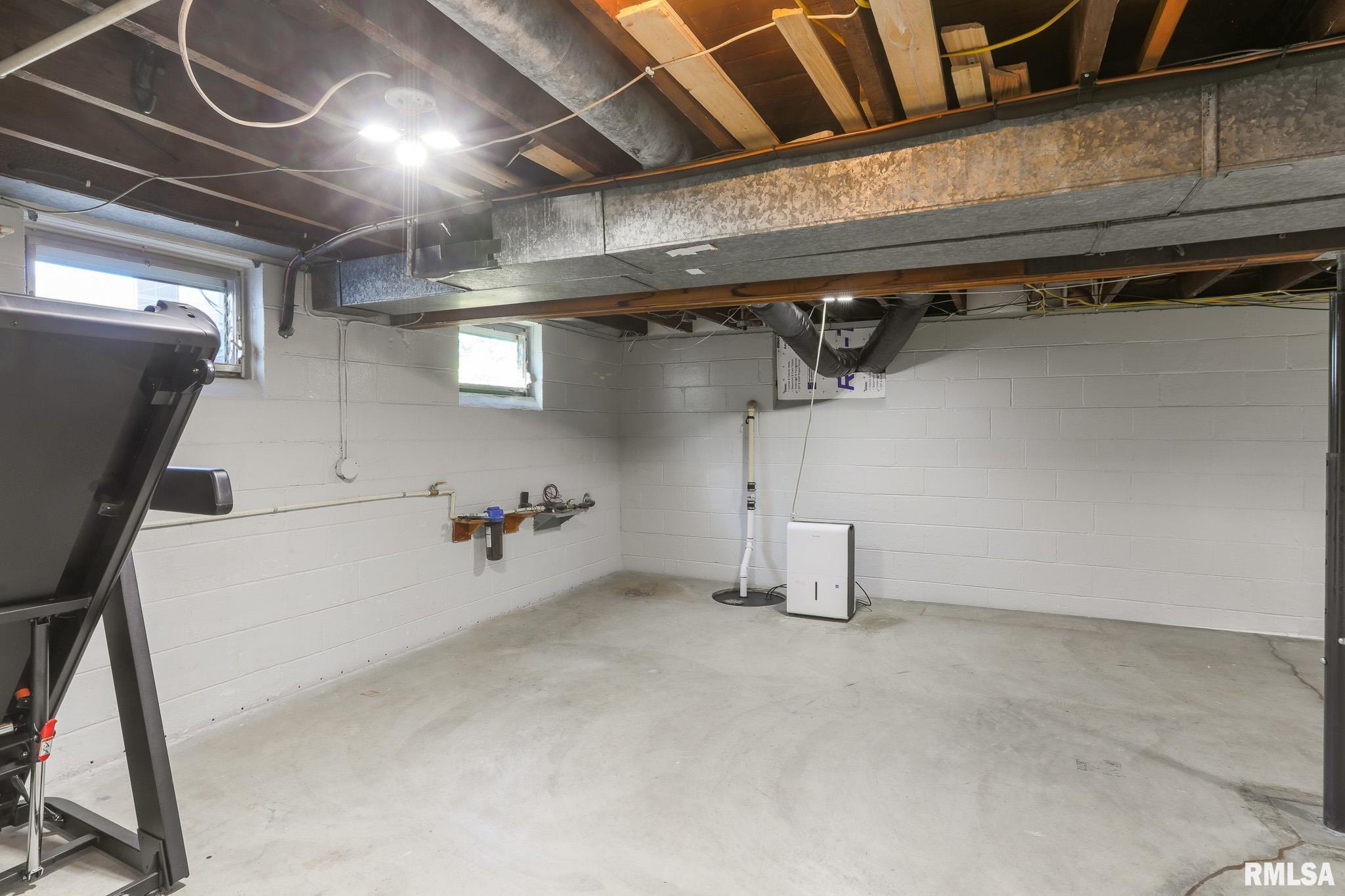 113 W Essex Street, Glasford, Illinois image 27