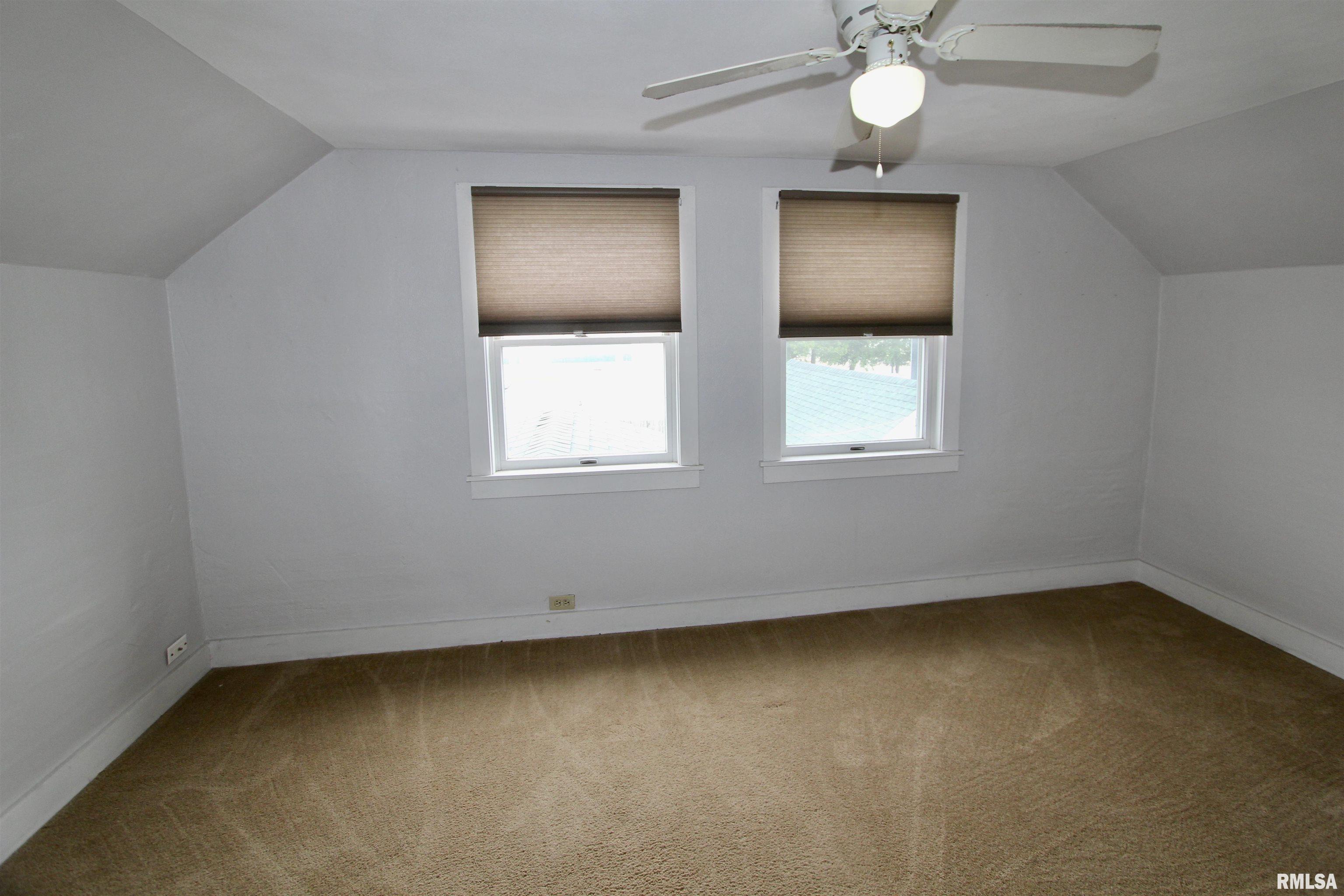 112 E South Street, Princeville, Illinois image 37