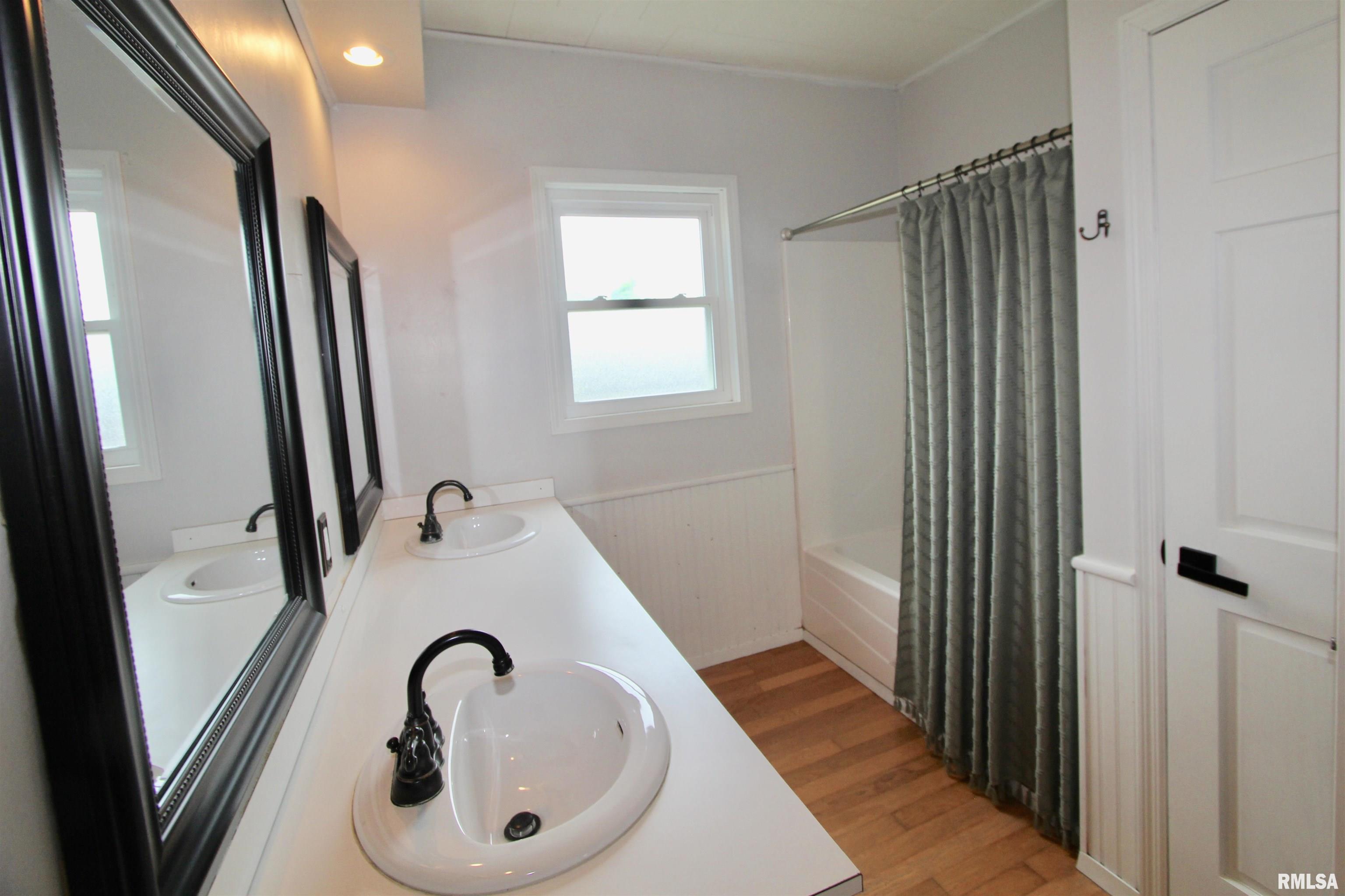 112 E South Street, Princeville, Illinois image 31