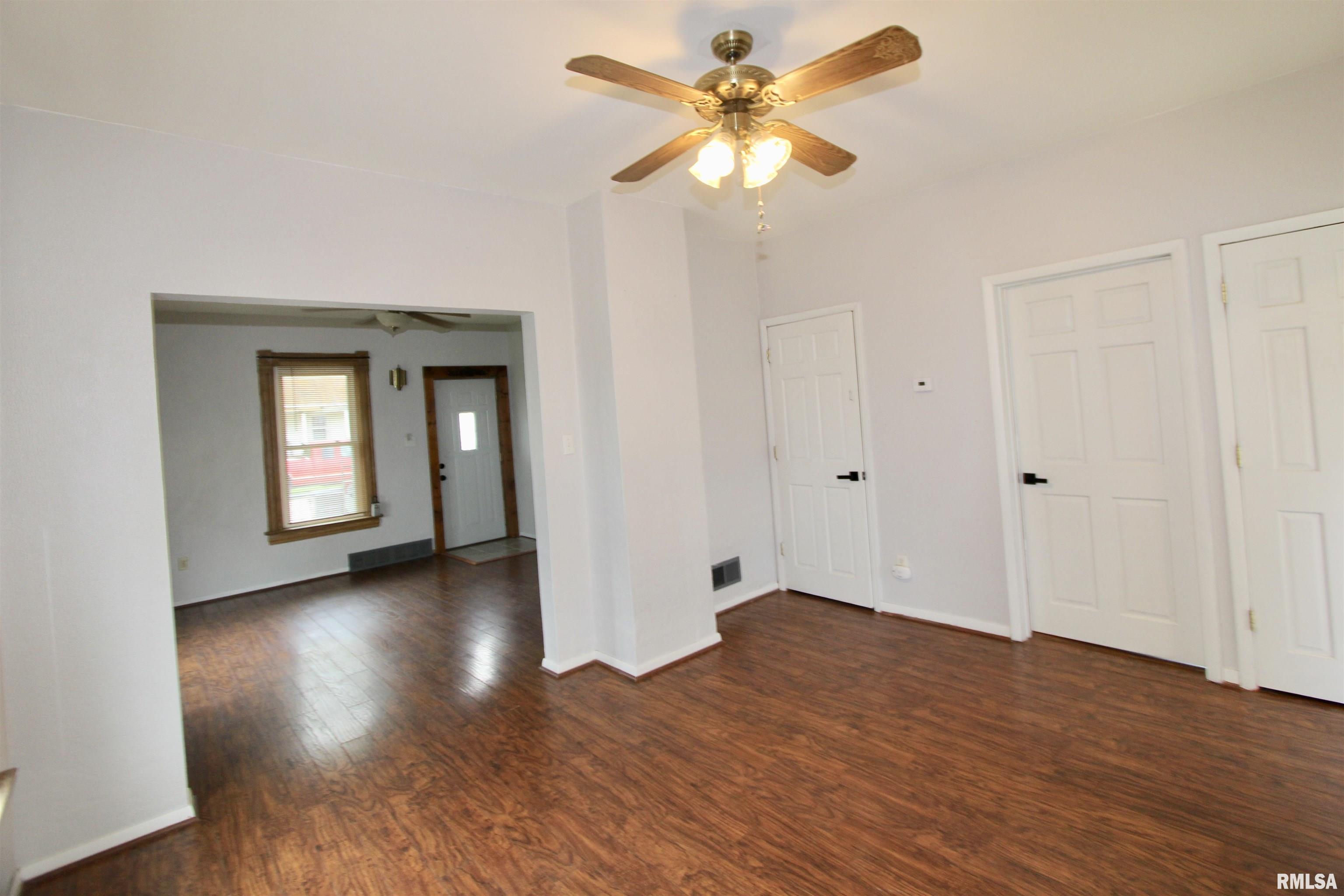 112 E South Street, Princeville, Illinois image 13