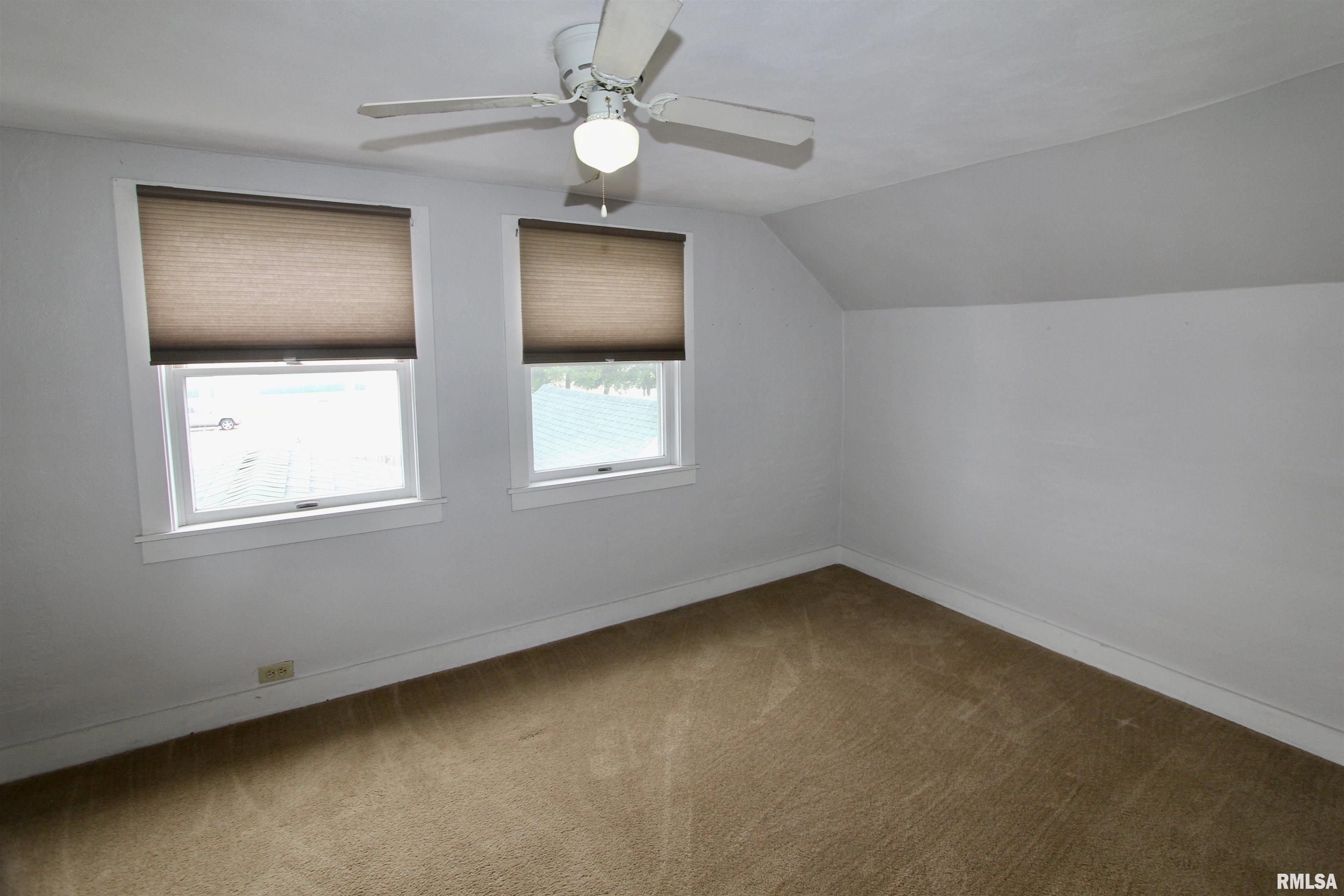 112 E South Street, Princeville, Illinois image 38