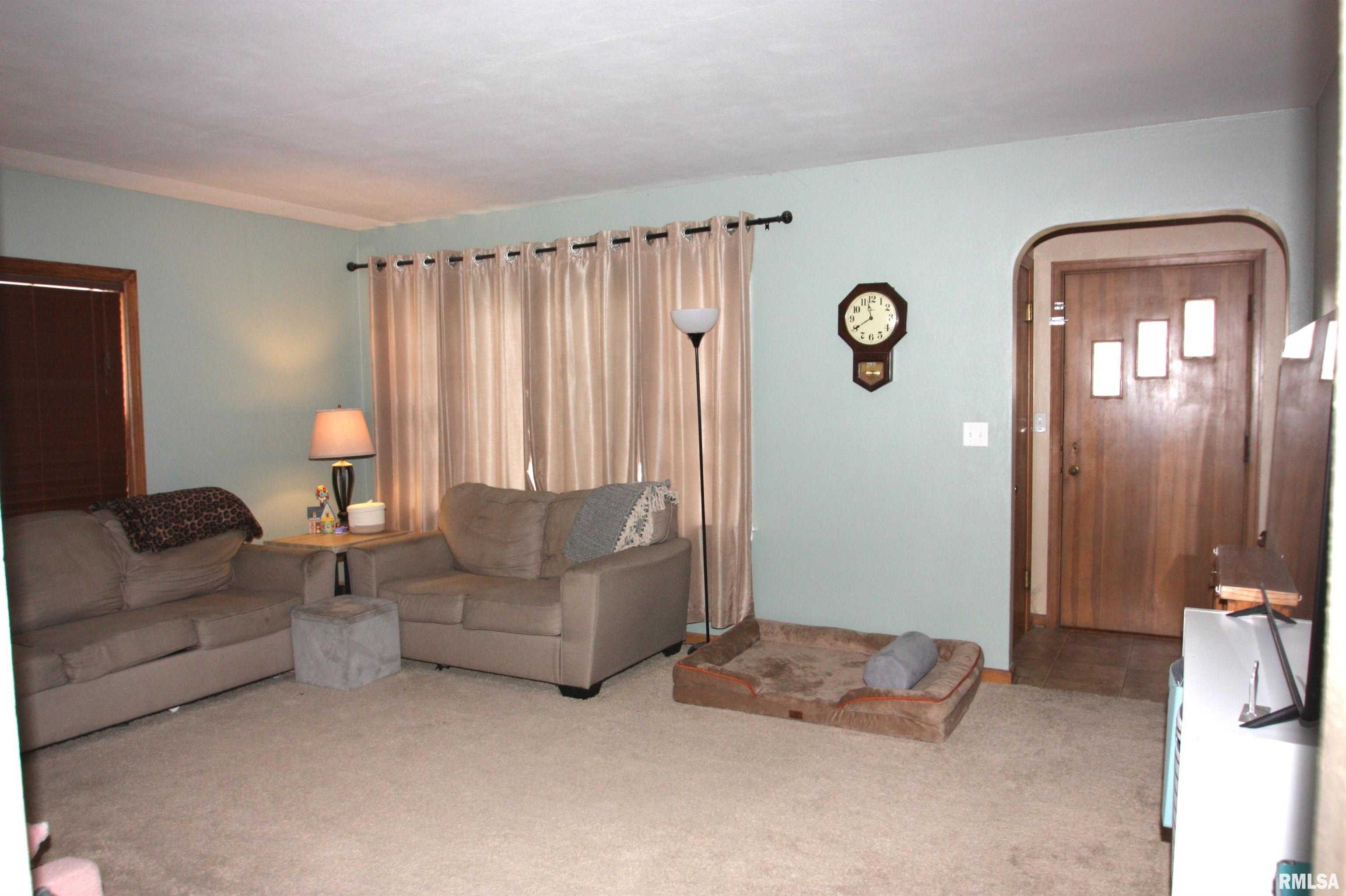 3510 Rockingham Road, Davenport, Iowa image 2