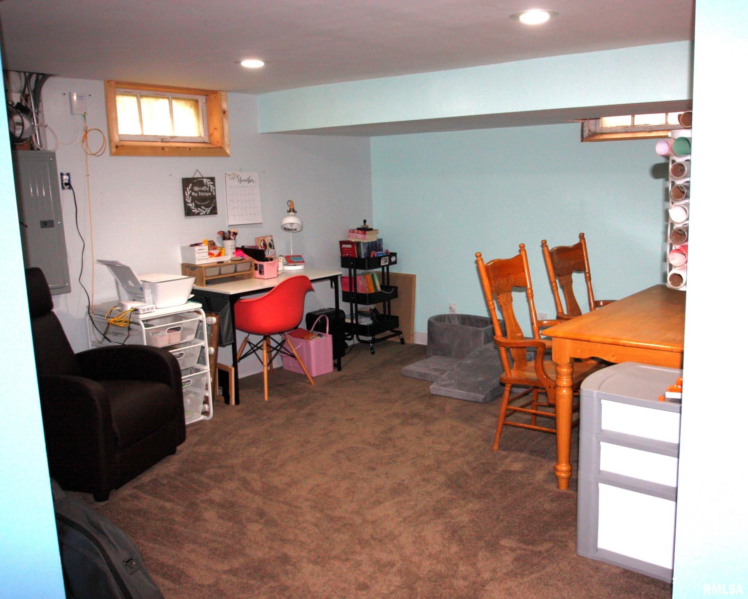 3510 Rockingham Road, Davenport, Iowa image 18