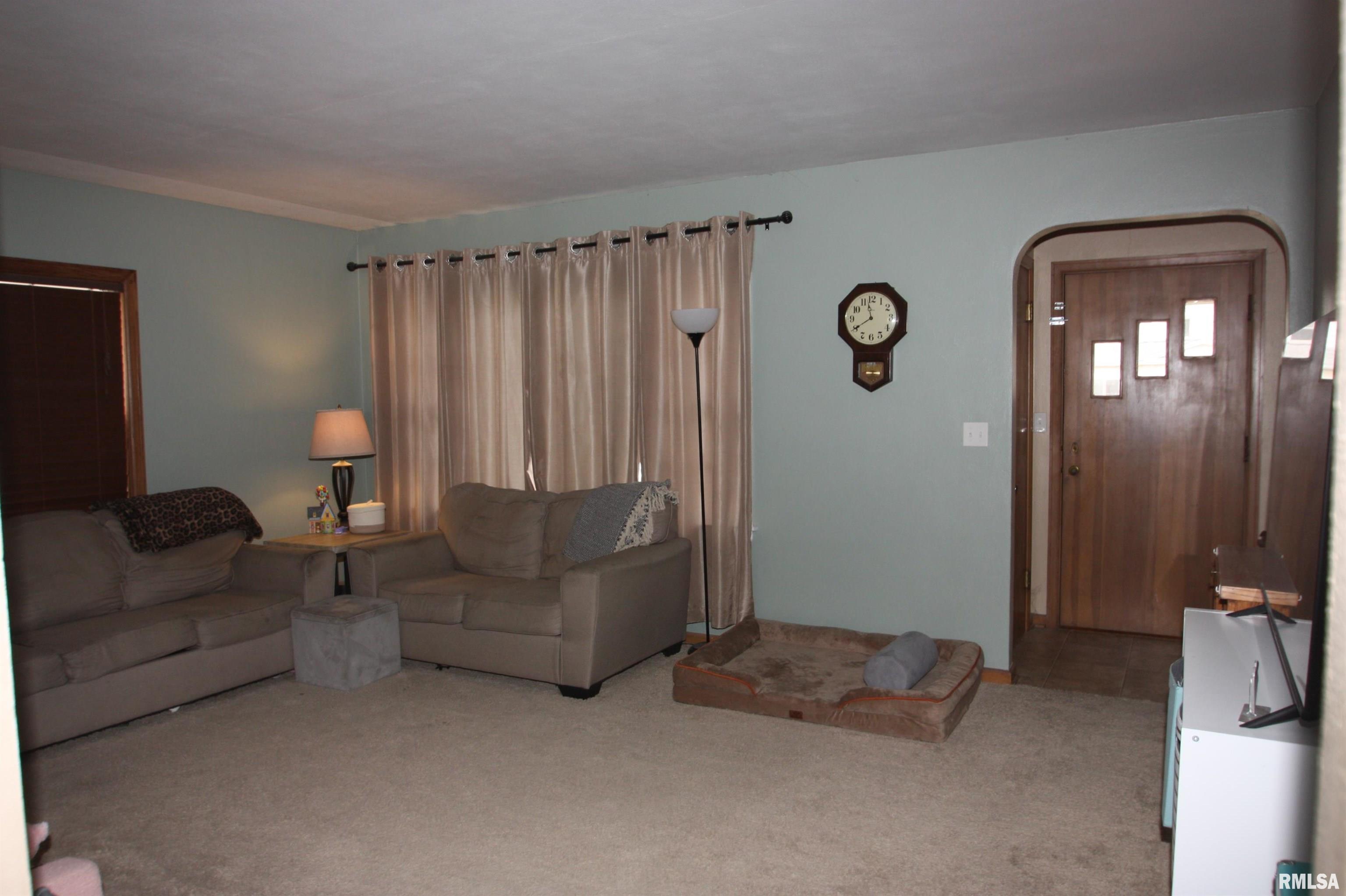 3510 Rockingham Road, Davenport, Iowa image 2