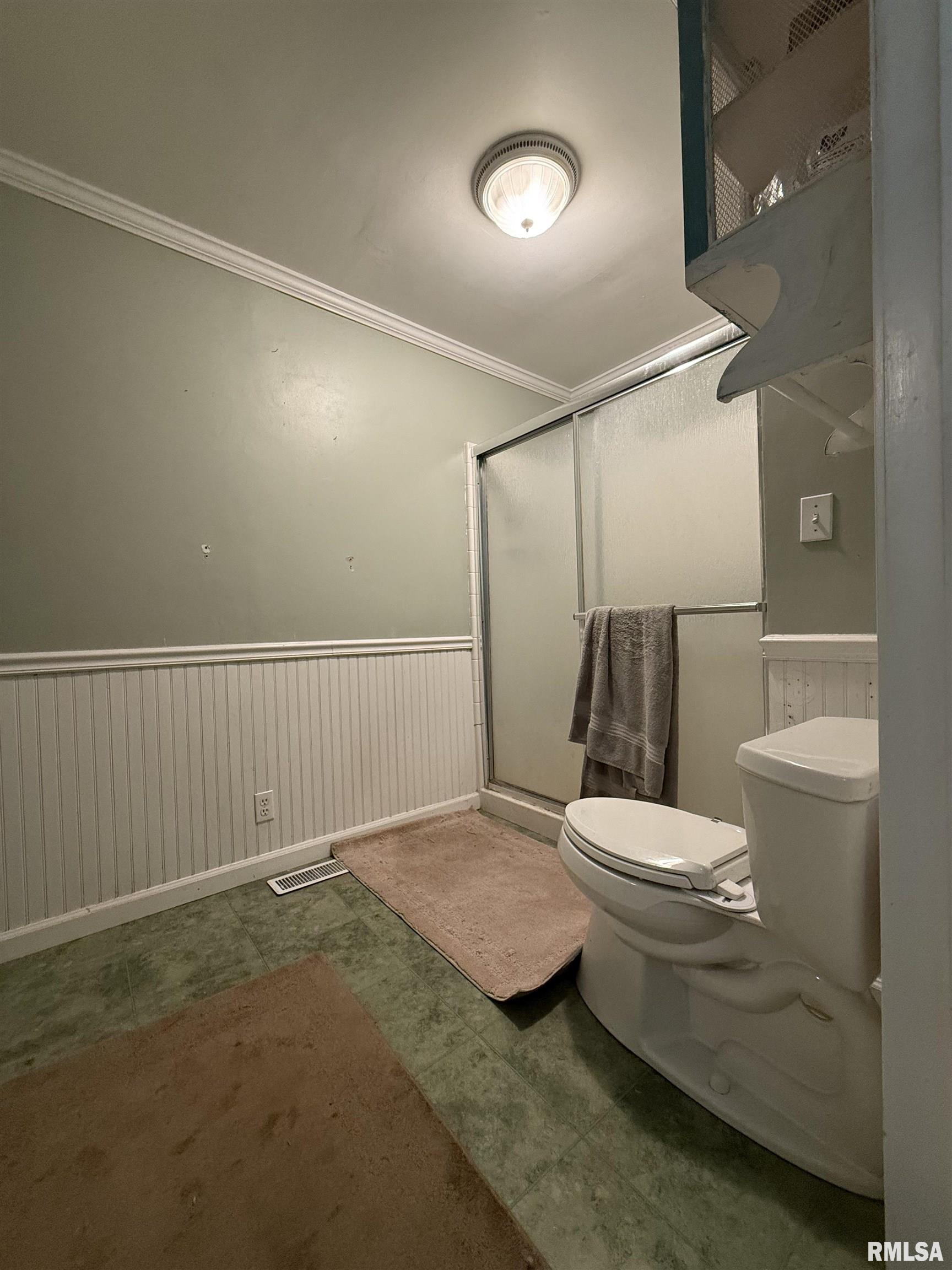 111 N Broadway Street, Lewistown, Illinois image 41