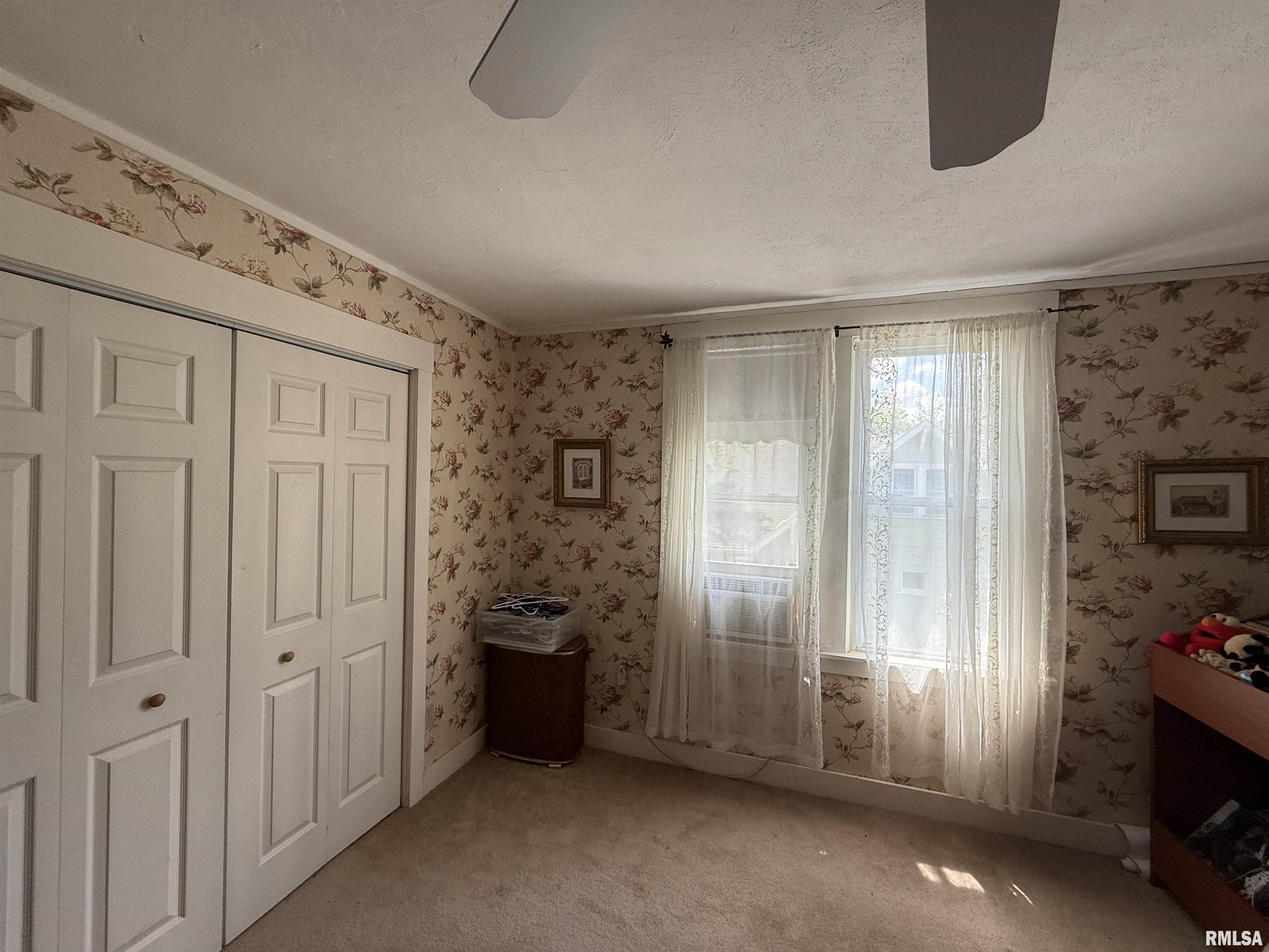 111 N Broadway Street, Lewistown, Illinois image 35