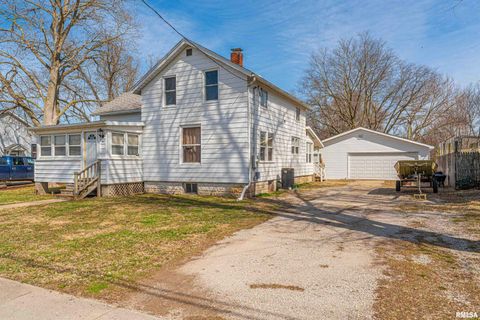 Homes For Sale - 108 S Church Street<br/> Tazewell County, Green Valley, IL 61534