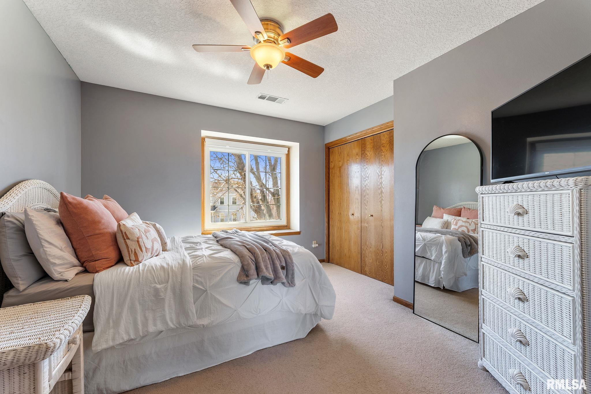 5138 Fillmore Court, Davenport, Iowa image 18