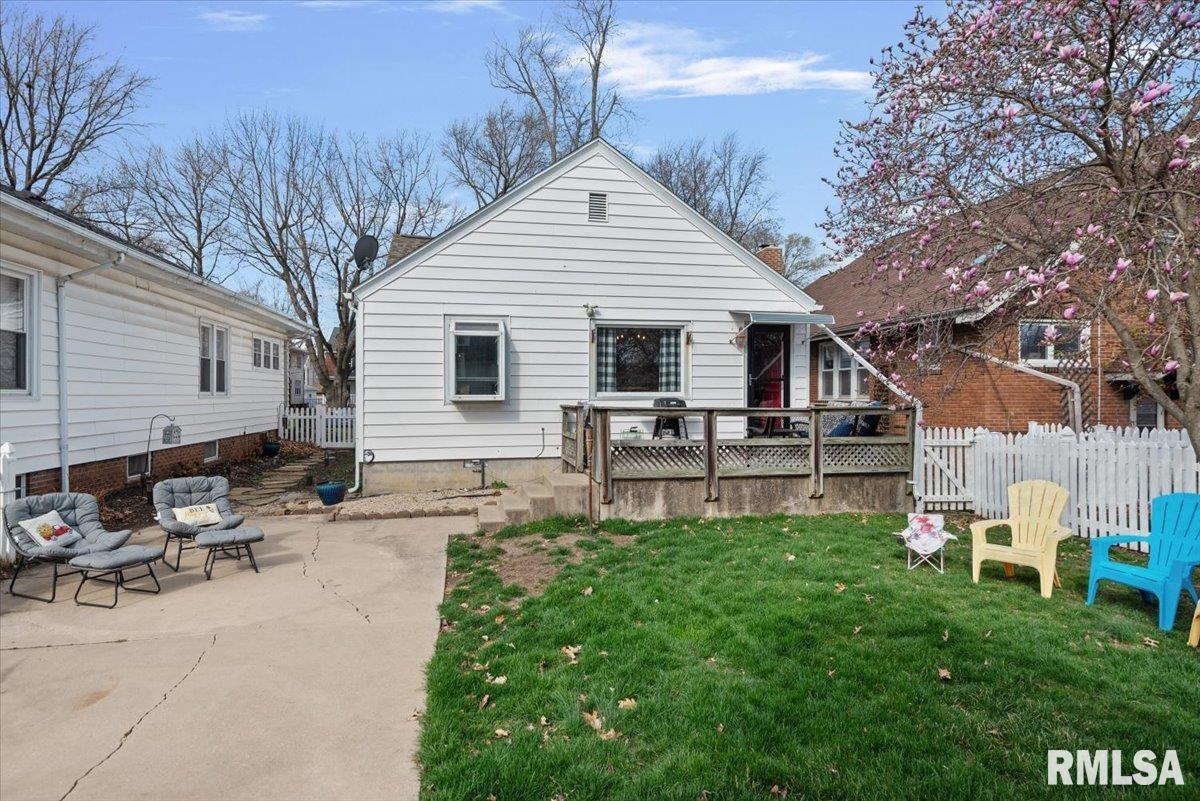1824 S Walnut Street, Springfield, Illinois image 40