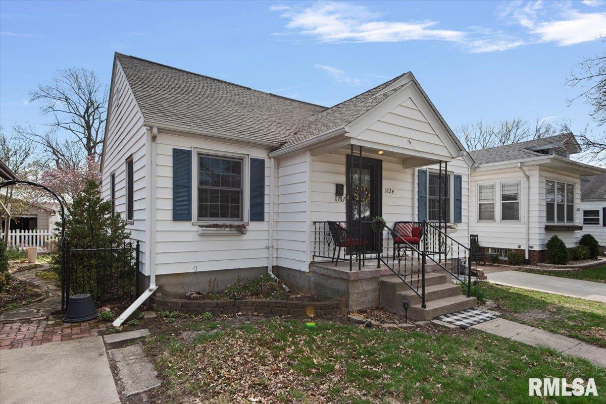 1824 S Walnut Street, Springfield, Illinois image 4