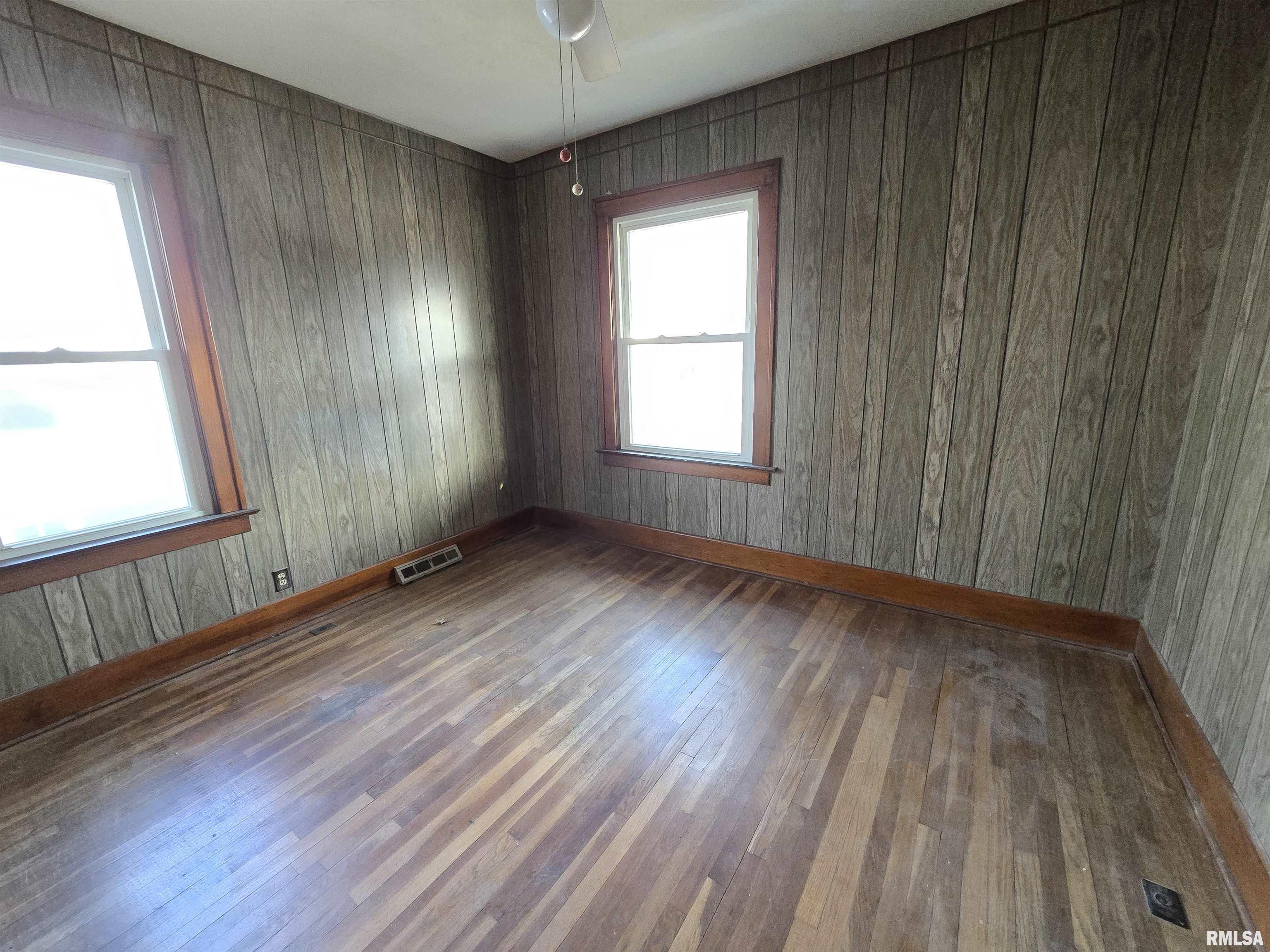 2125 Woodlawn Avenue, Granite City, Illinois image 16
