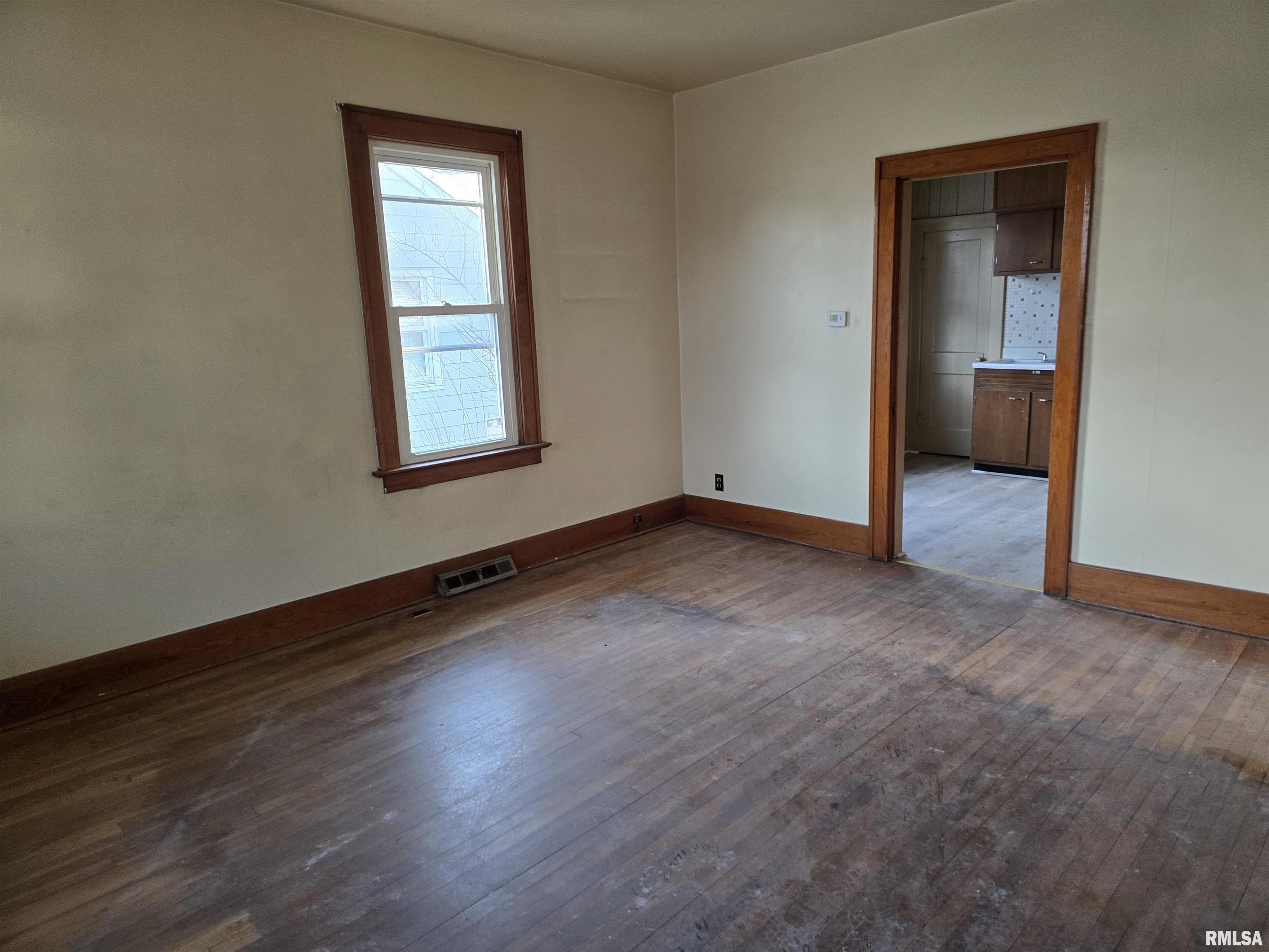 2125 Woodlawn Avenue, Granite City, Illinois image 10