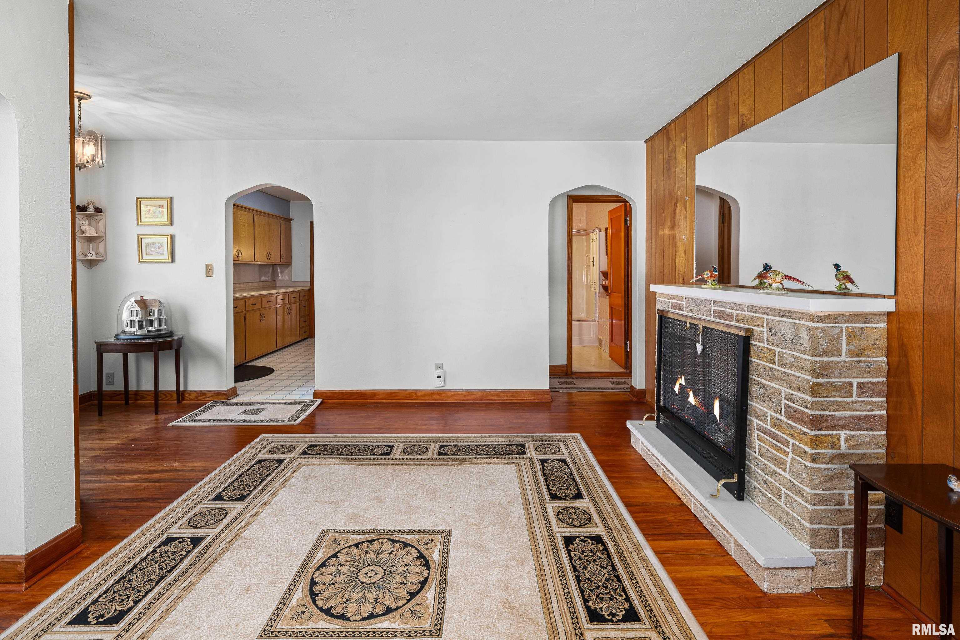1108 53rd Street, Moline, Illinois image 11