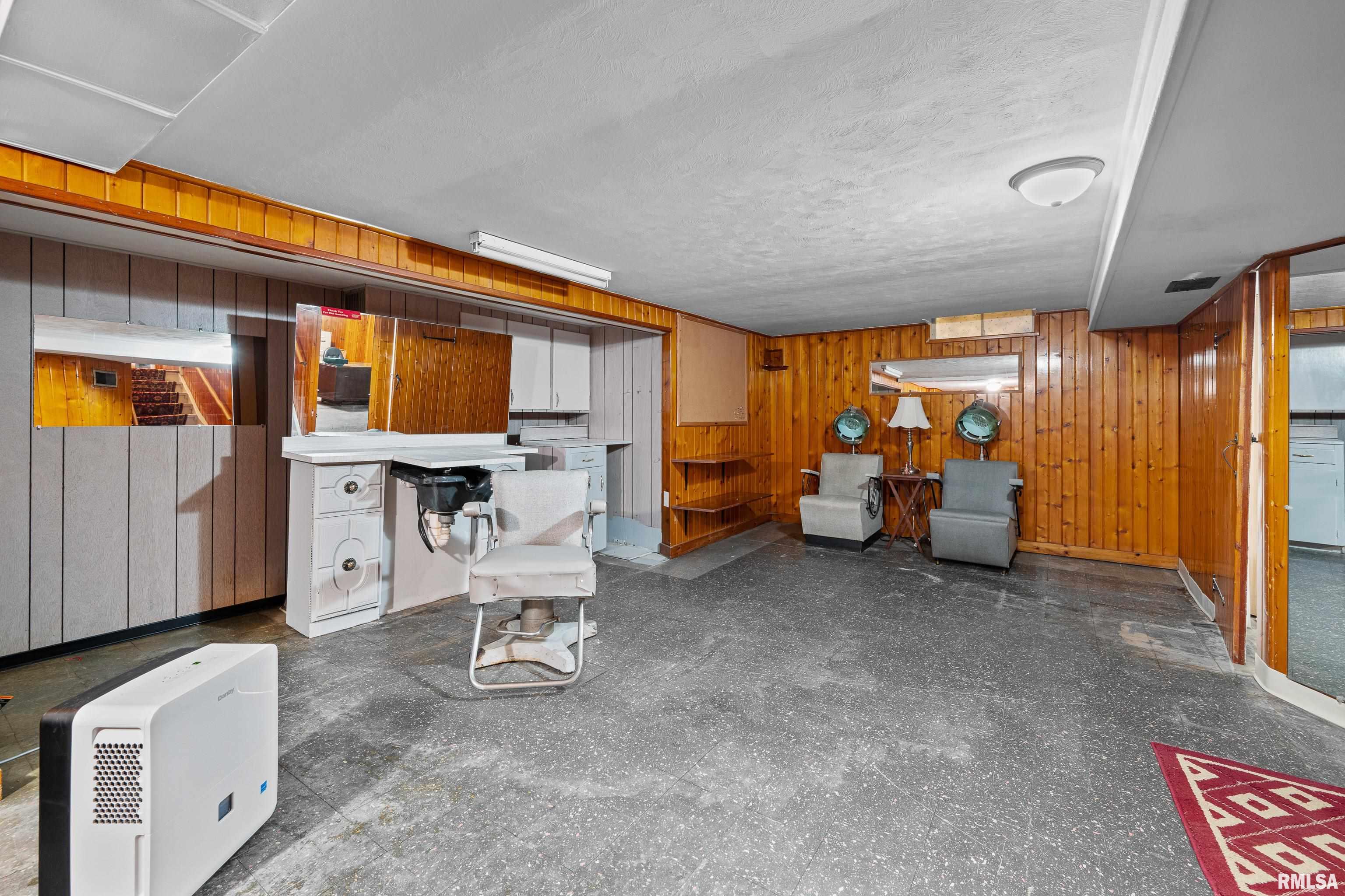 1108 53rd Street, Moline, Illinois image 32
