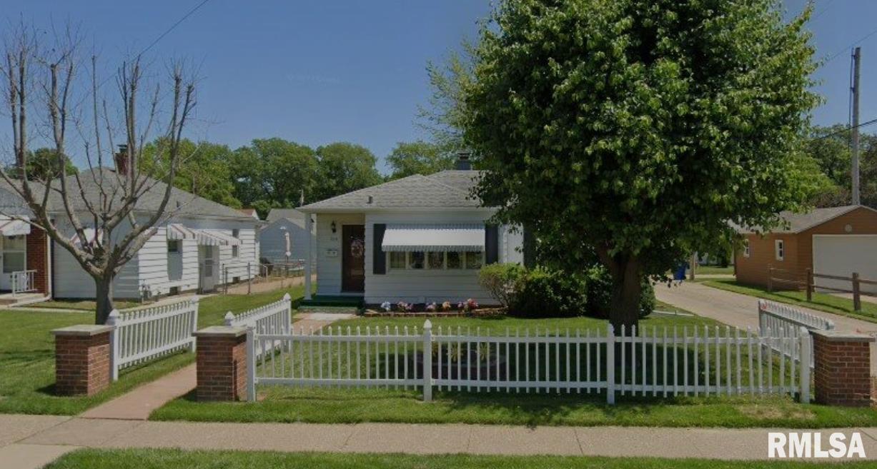 1108 53rd Street, Moline, Illinois image 1