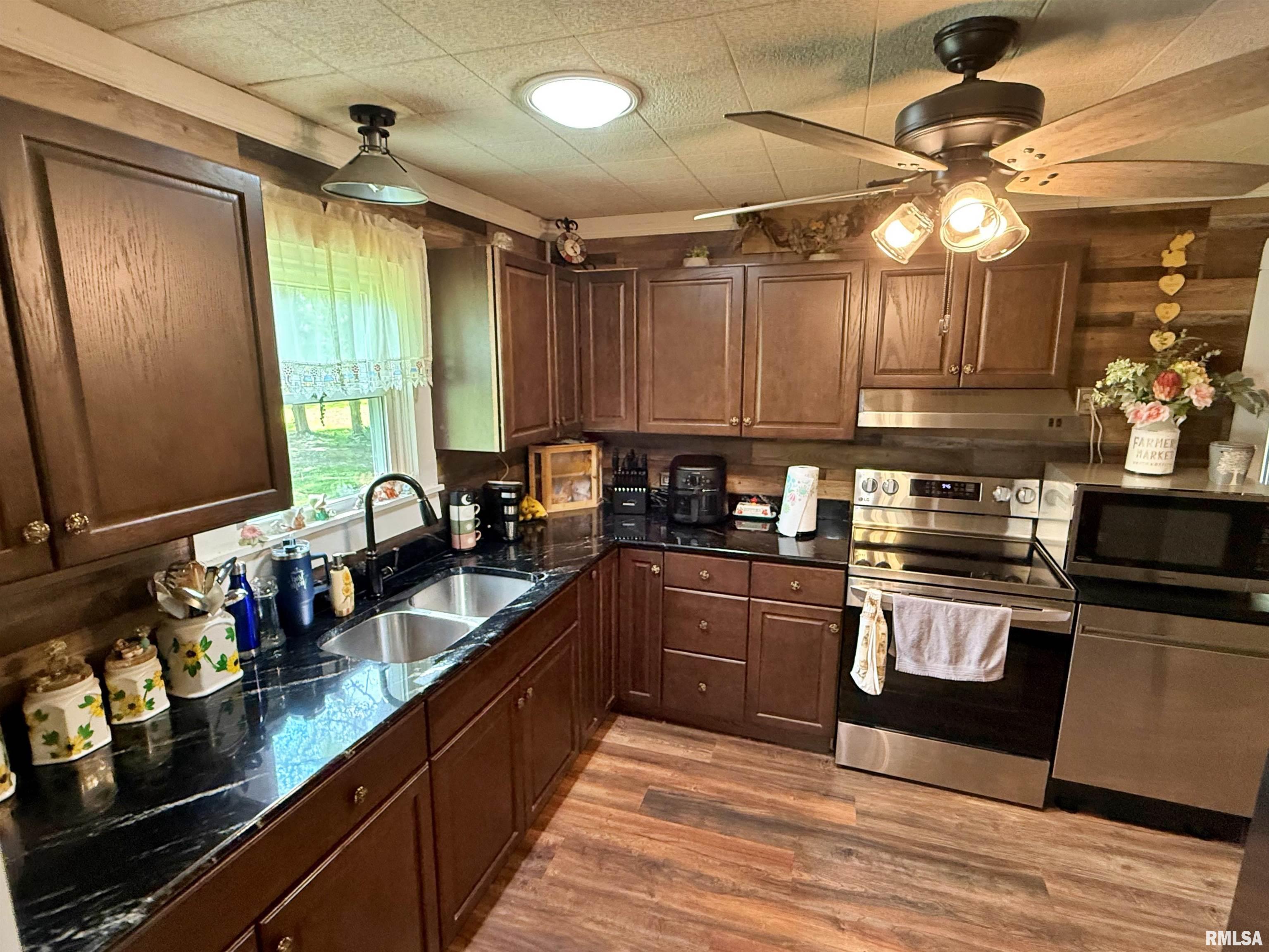 6556 S Us 45 Road, Brookport, Illinois image 31