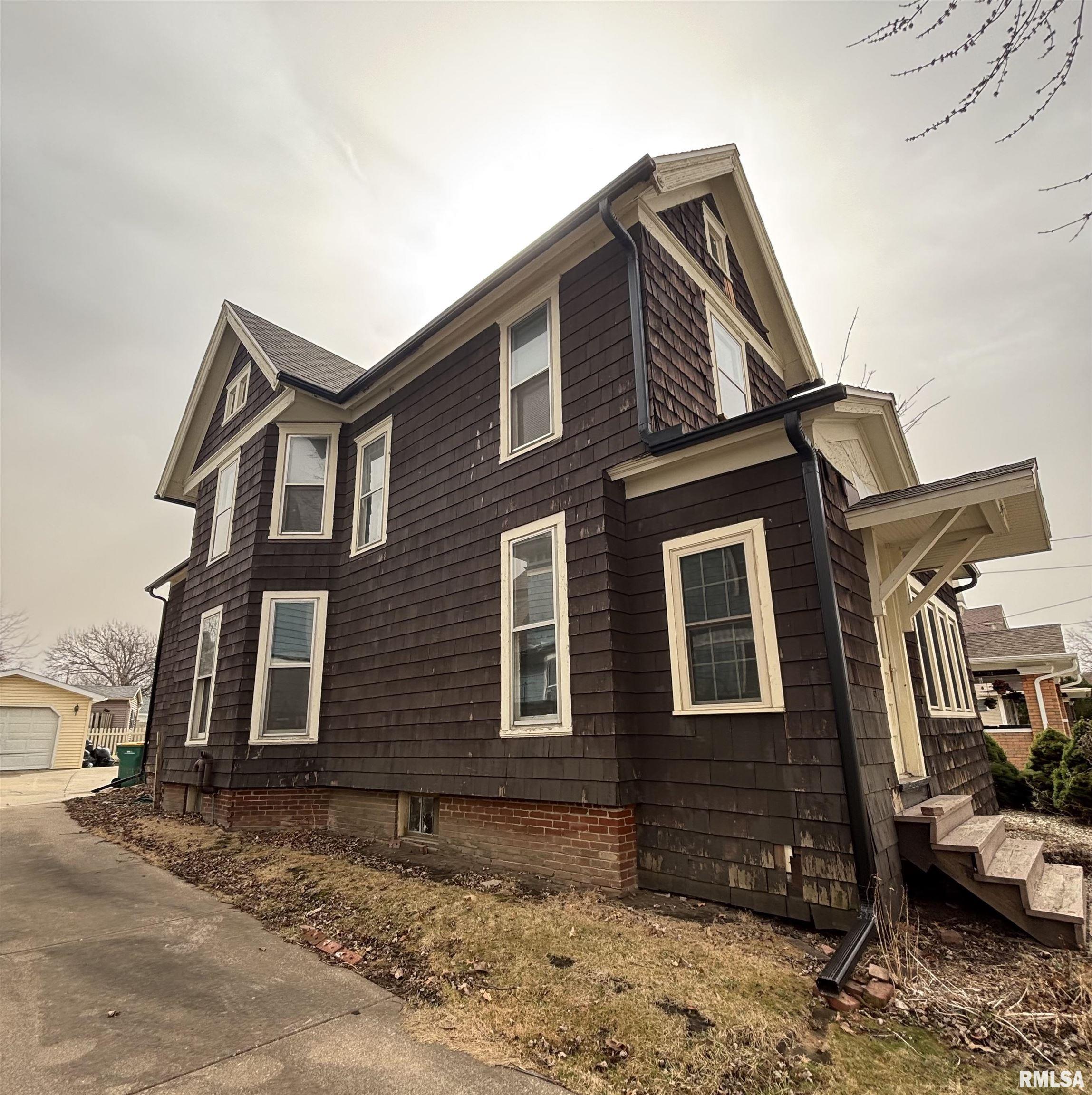 581 N Seminary Street, Galesburg, Illinois image 3