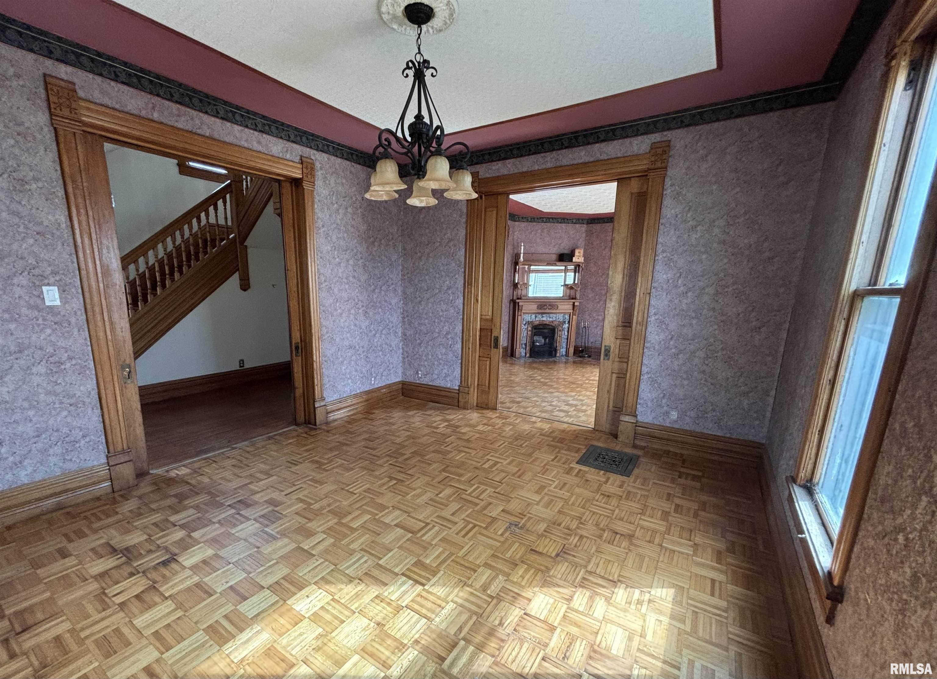 581 N Seminary Street, Galesburg, Illinois image 9
