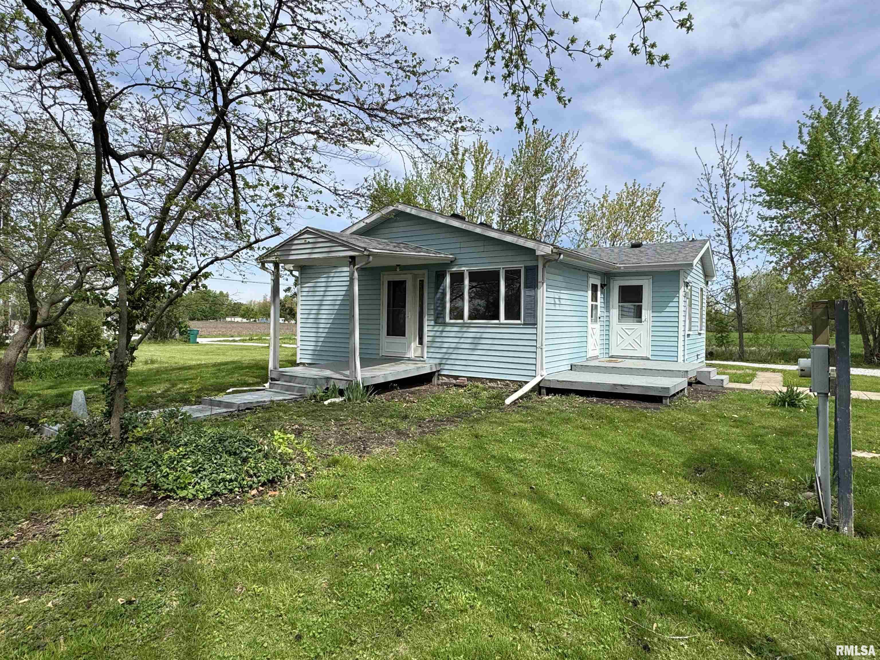 10845 1200th Street, Macomb, Illinois image 2