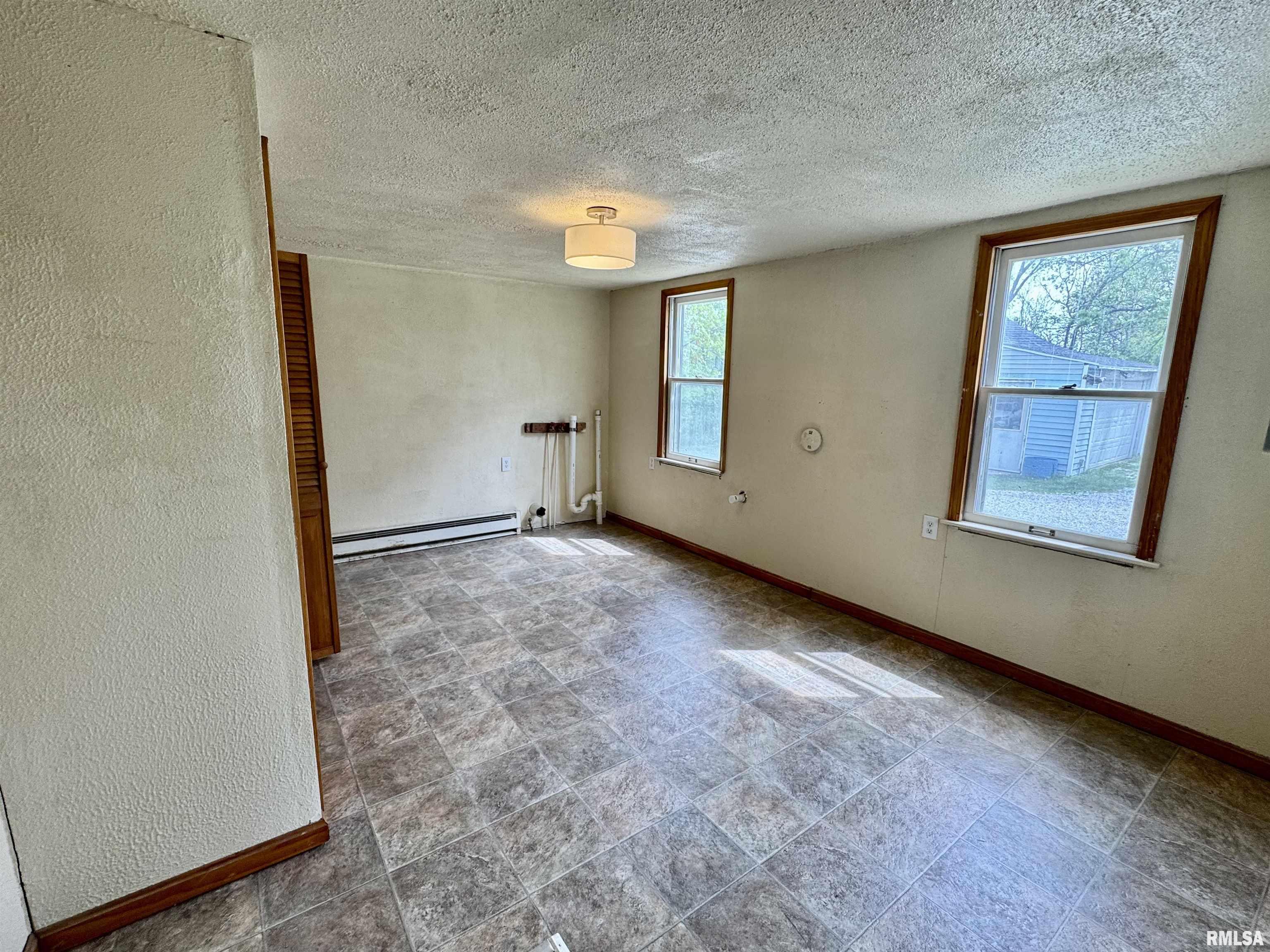 10845 1200th Street, Macomb, Illinois image 30