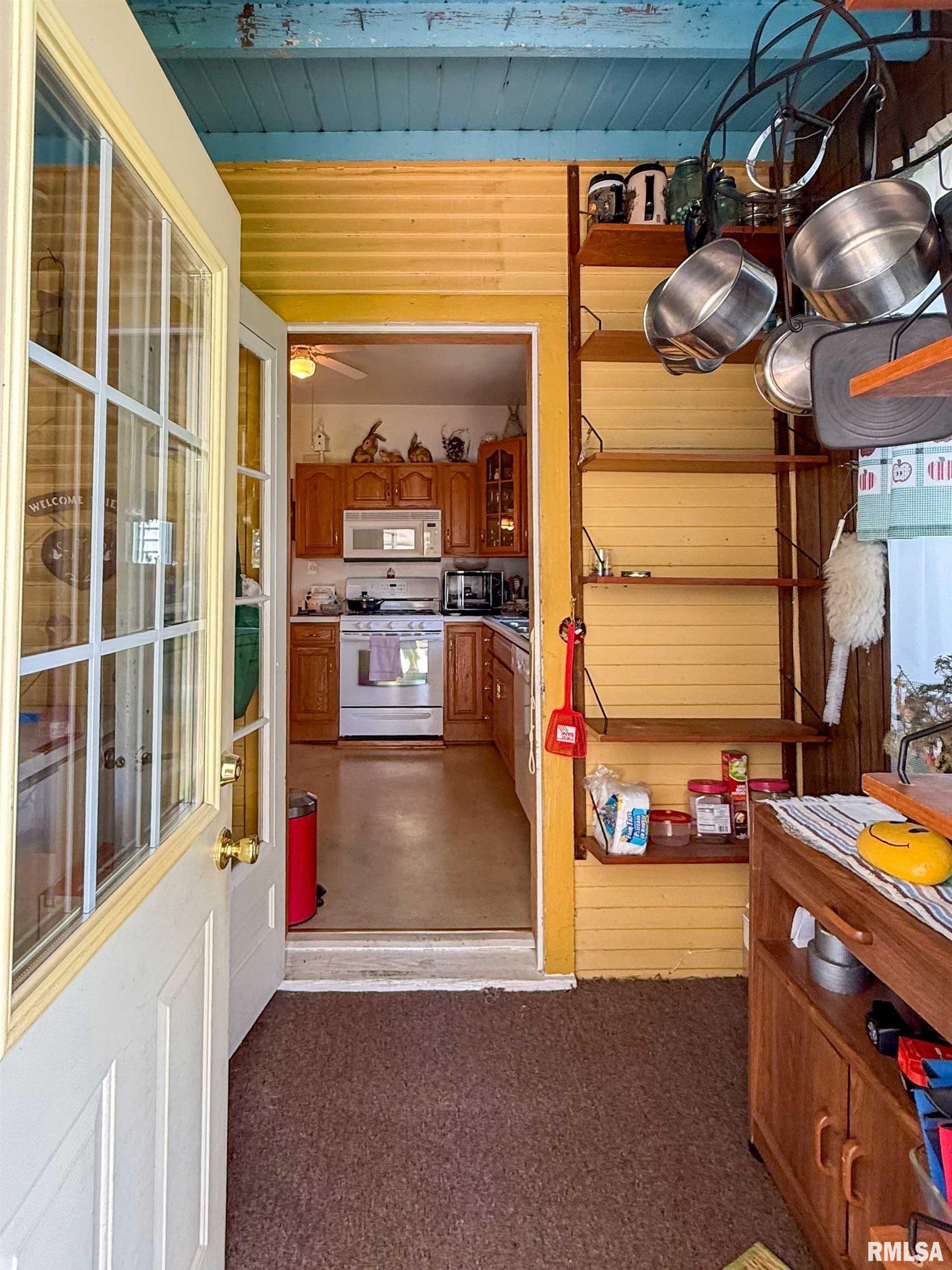 936 W Walnut Street, Canton, Illinois image 15