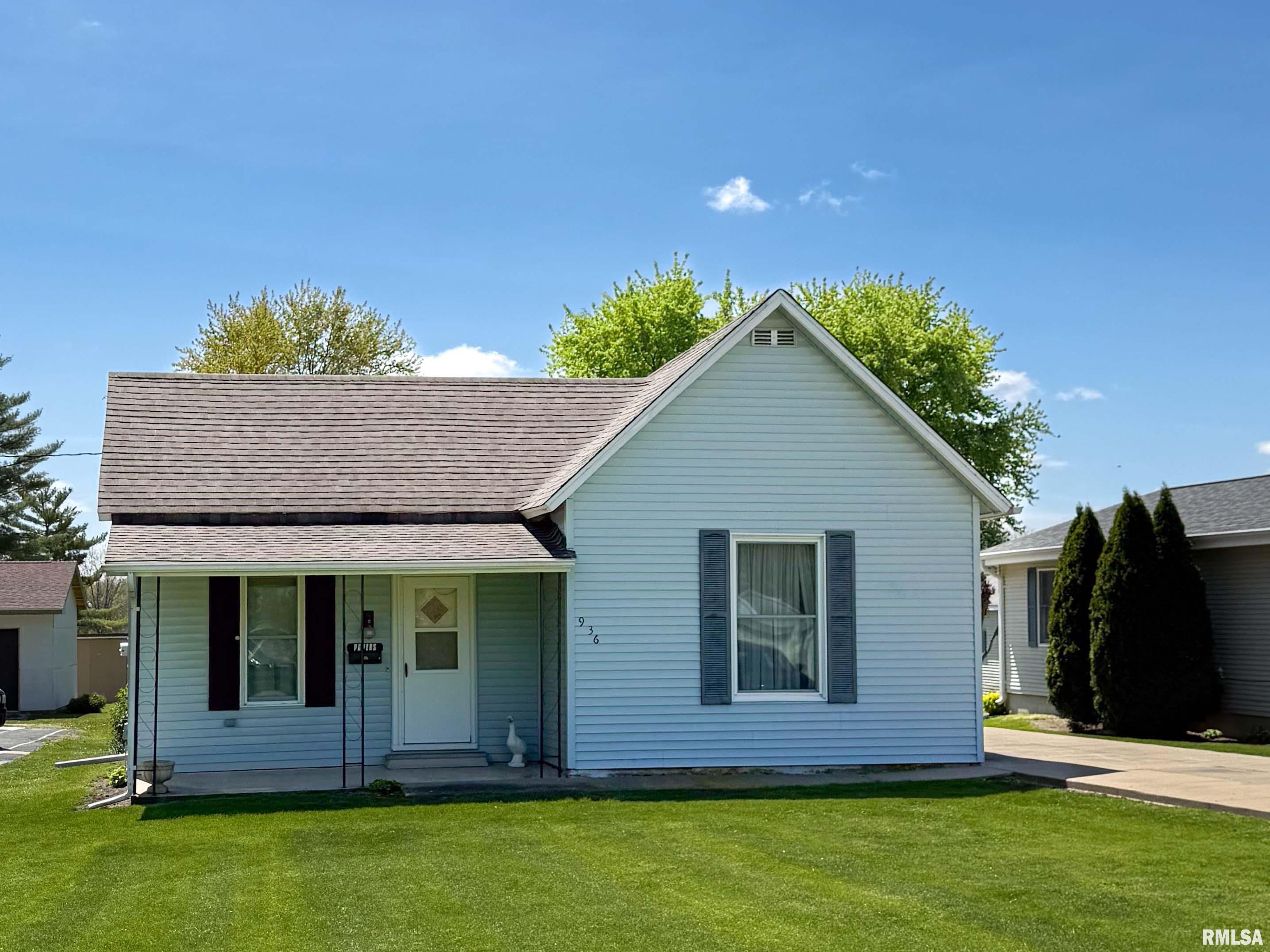 936 W Walnut Street, Canton, Illinois image 1