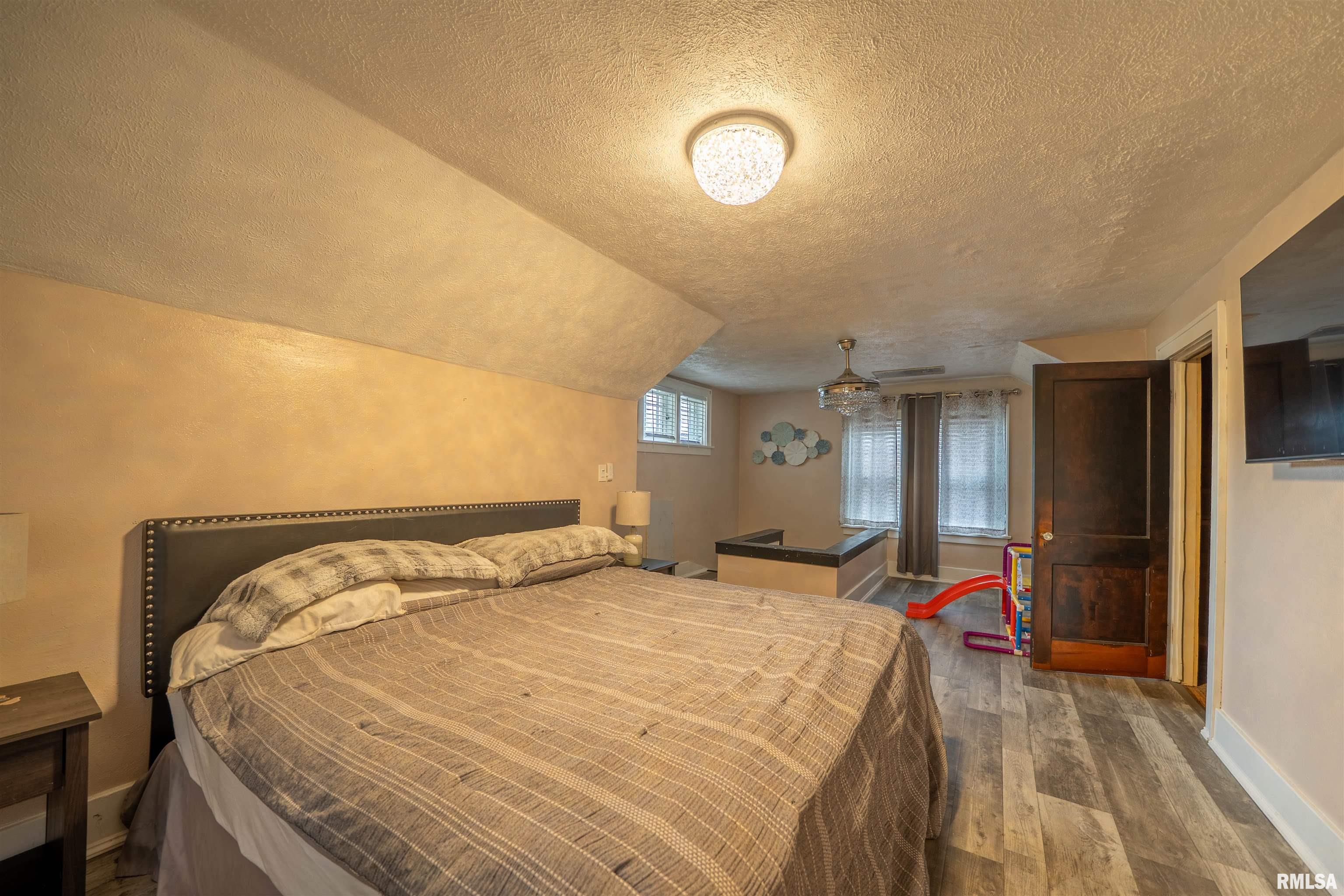 2904 N Peoria Avenue, Peoria, Illinois image 21