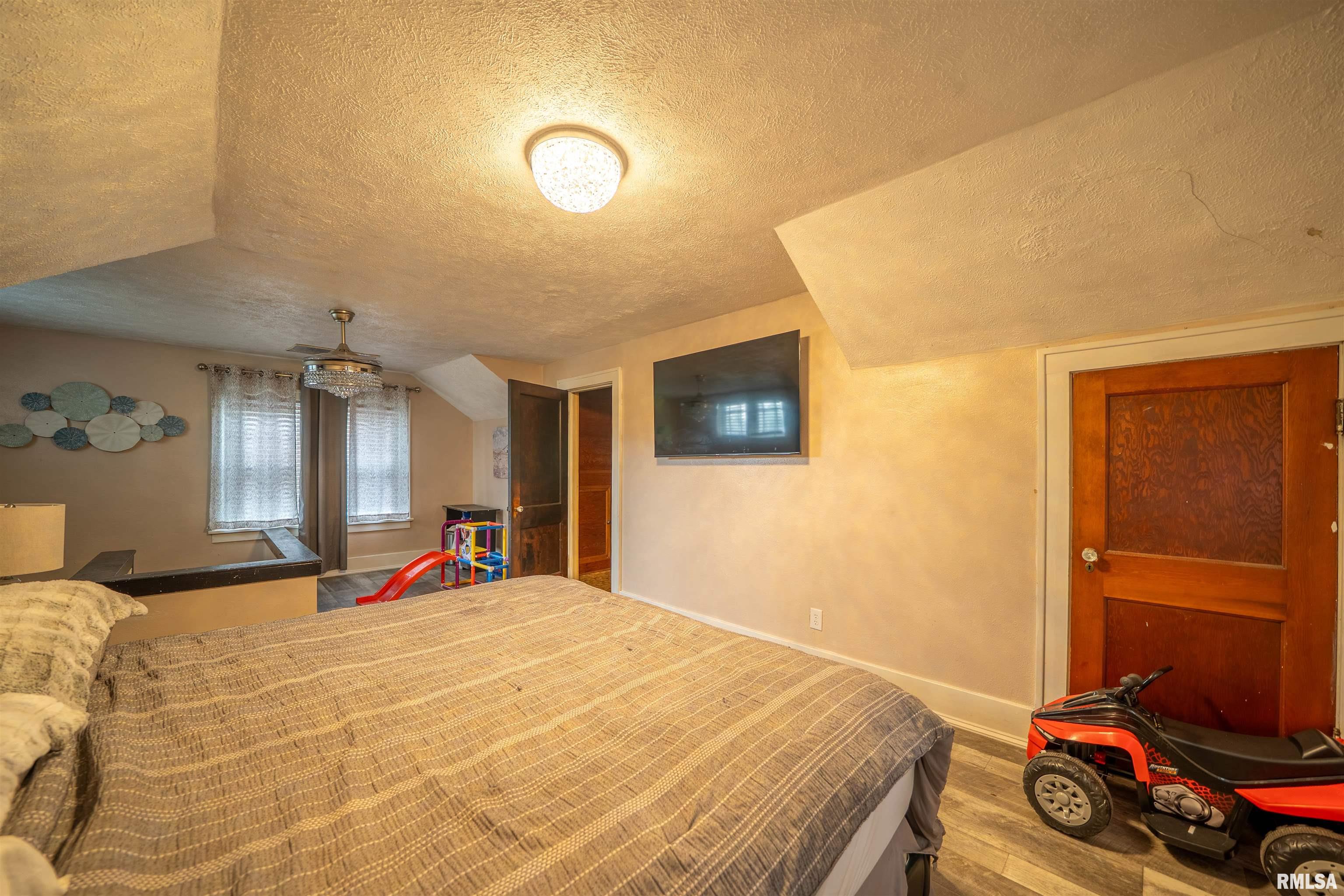 2904 N Peoria Avenue, Peoria, Illinois image 22