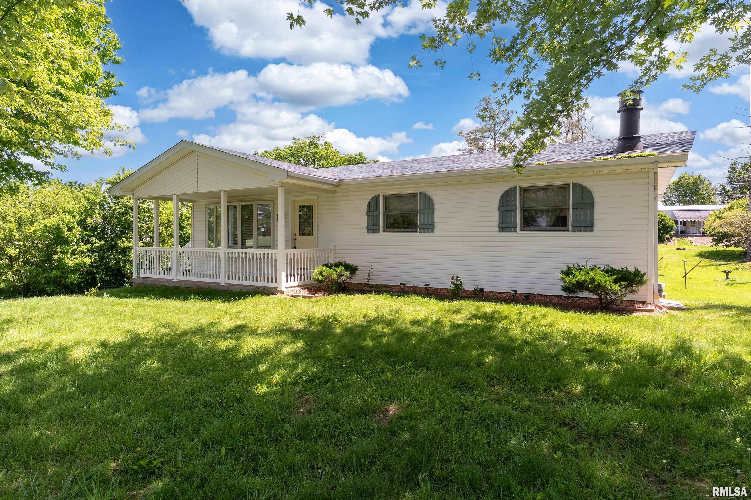 105 Skyline Drive, Goreville, Illinois image 4
