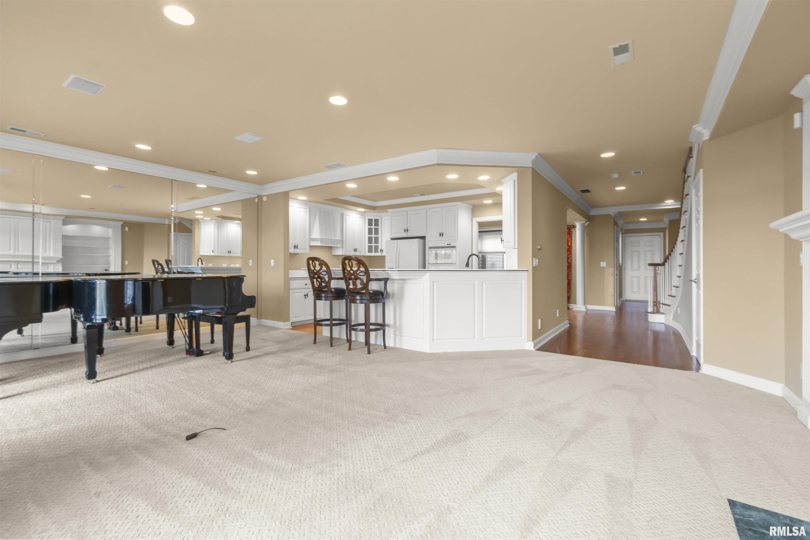 414 Harbor Pointe Drive, East Peoria, Illinois image 13