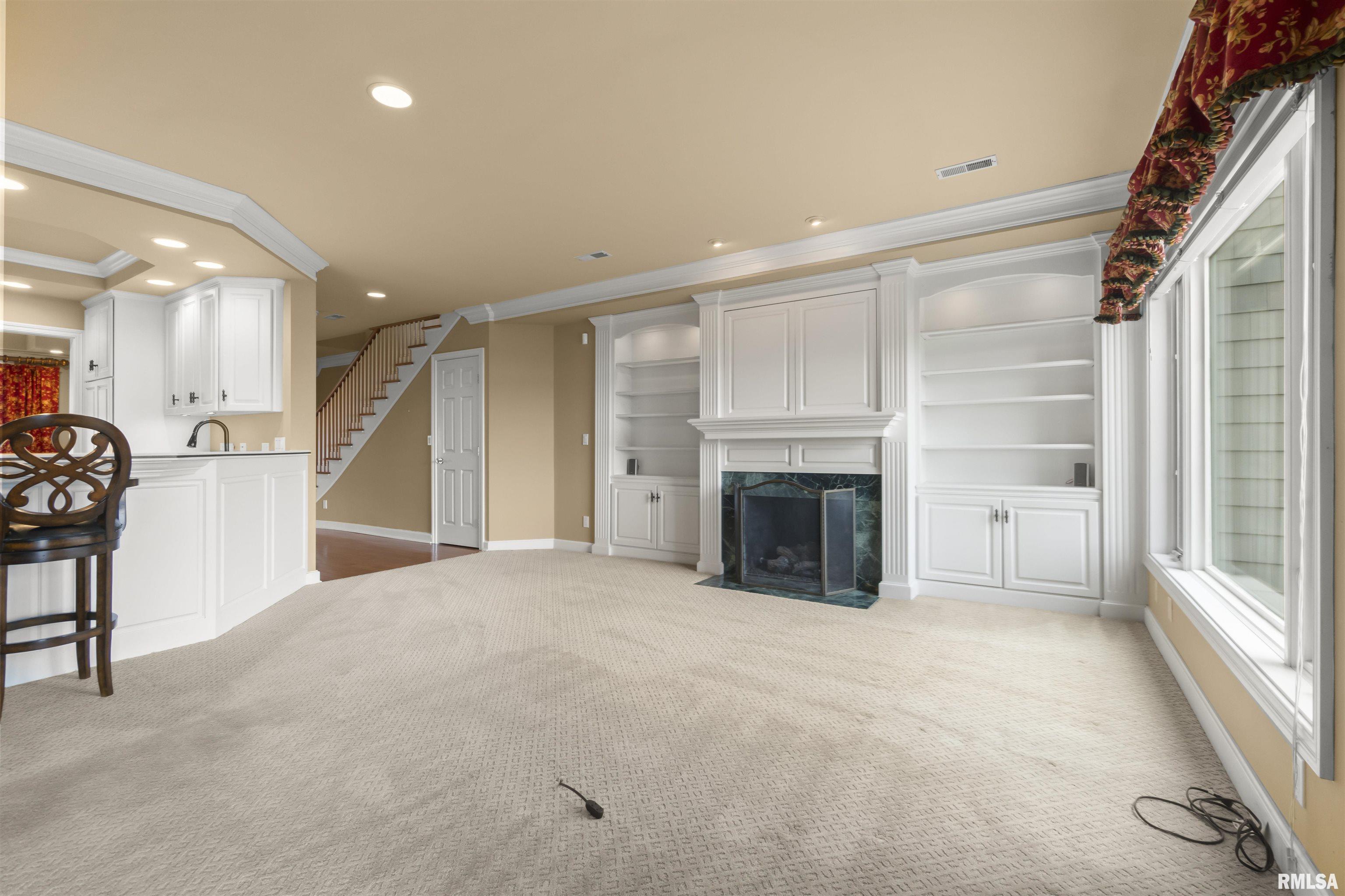 414 Harbor Pointe Drive, East Peoria, Illinois image 10