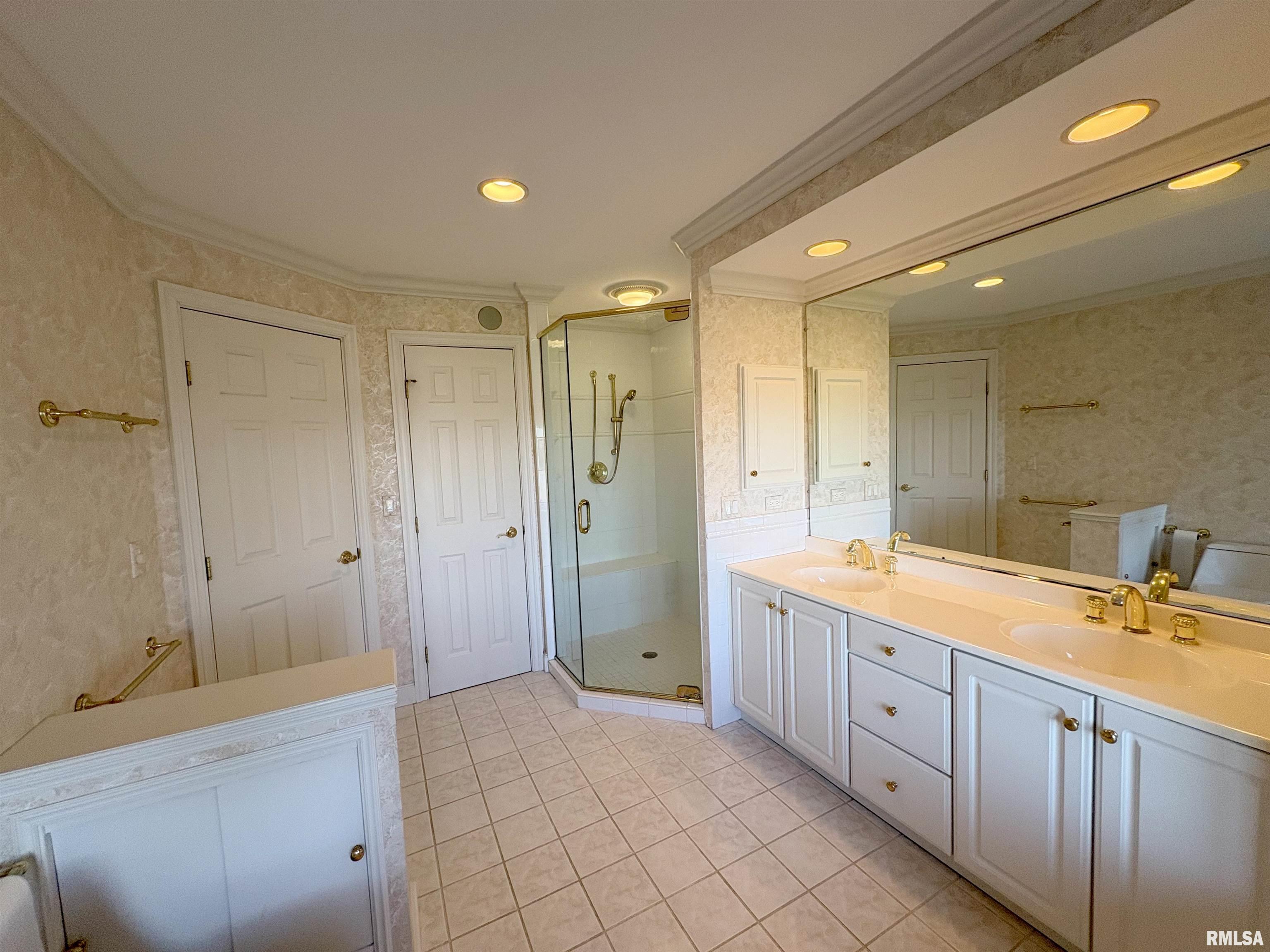 414 Harbor Pointe Drive, East Peoria, Illinois image 45