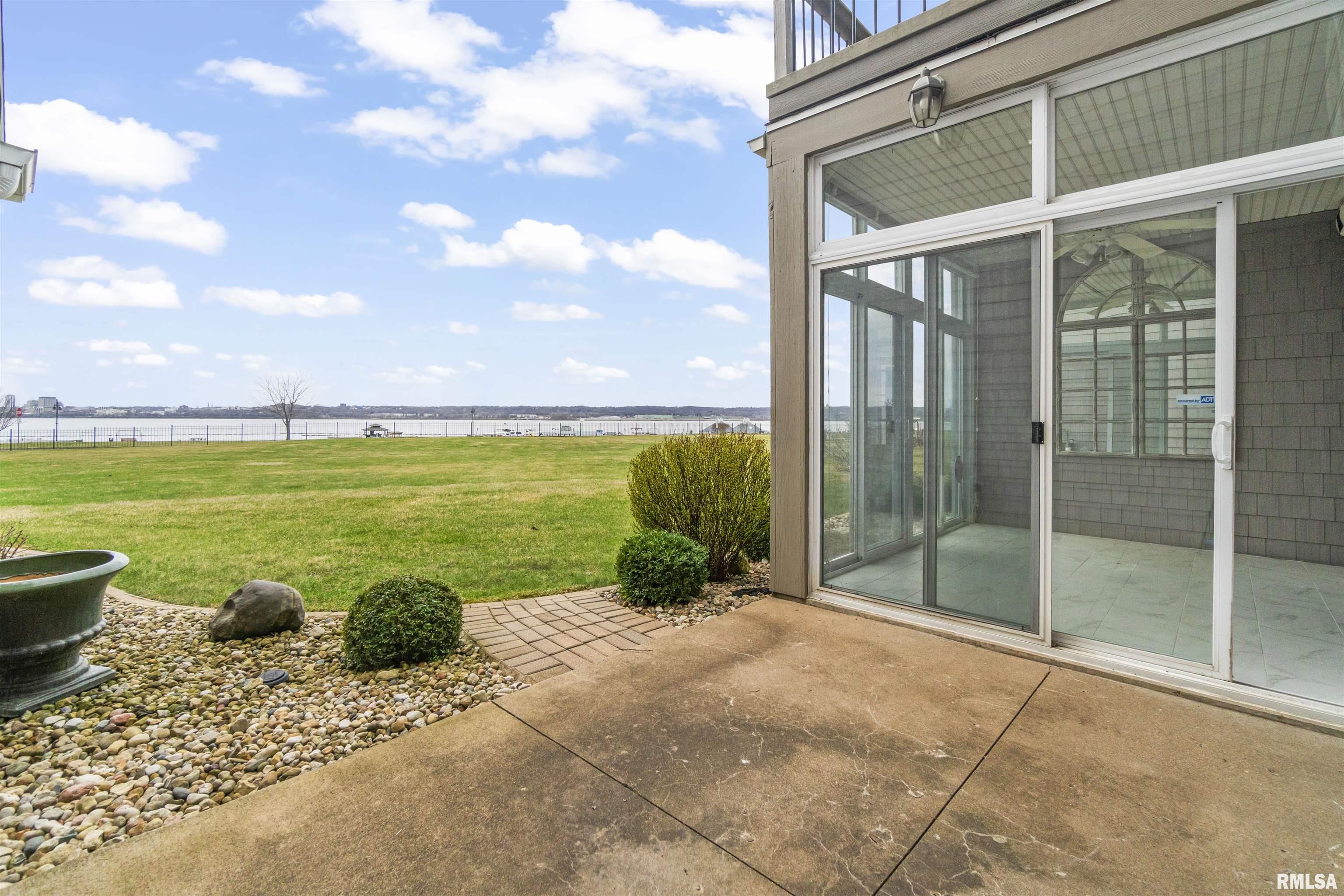 414 Harbor Pointe Drive, East Peoria, Illinois image 23