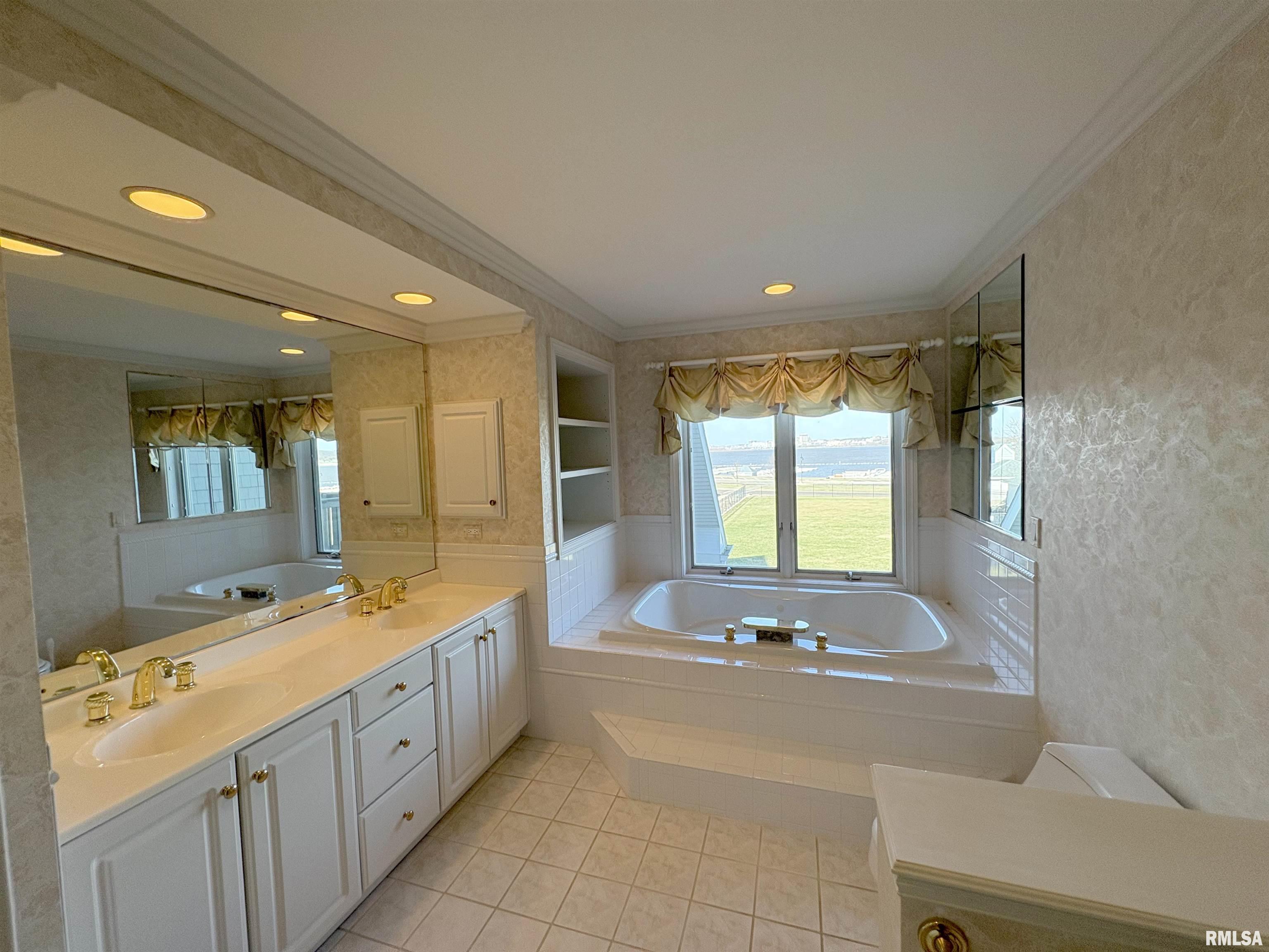 414 Harbor Pointe Drive, East Peoria, Illinois image 48