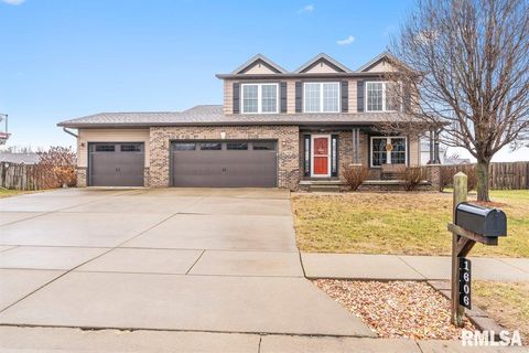 Homes For Sale - 1606 Chriswell Gardens Street<br/> Chatham, IL 62629