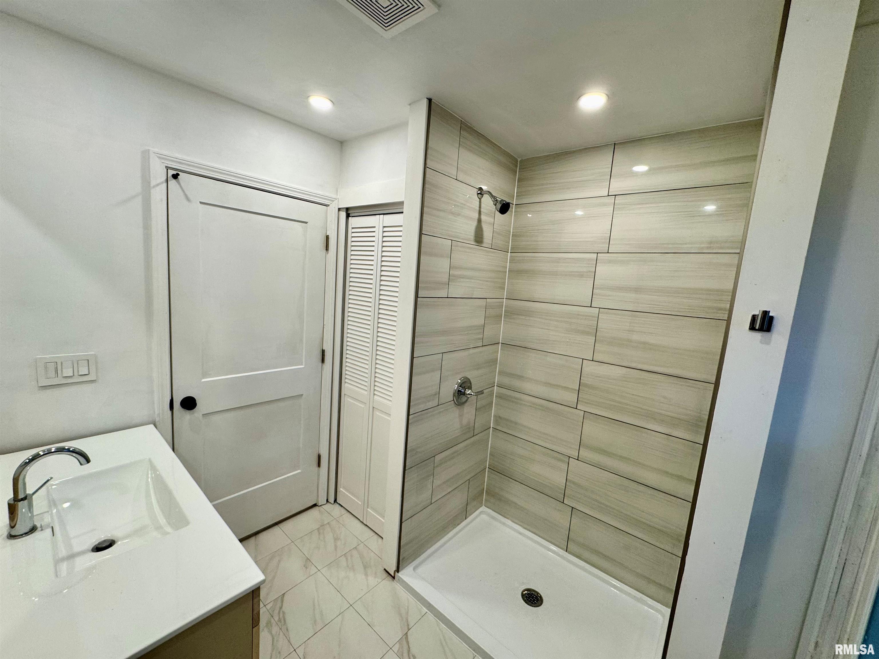 114 Dewhurst Street, Savanna, Illinois image 30