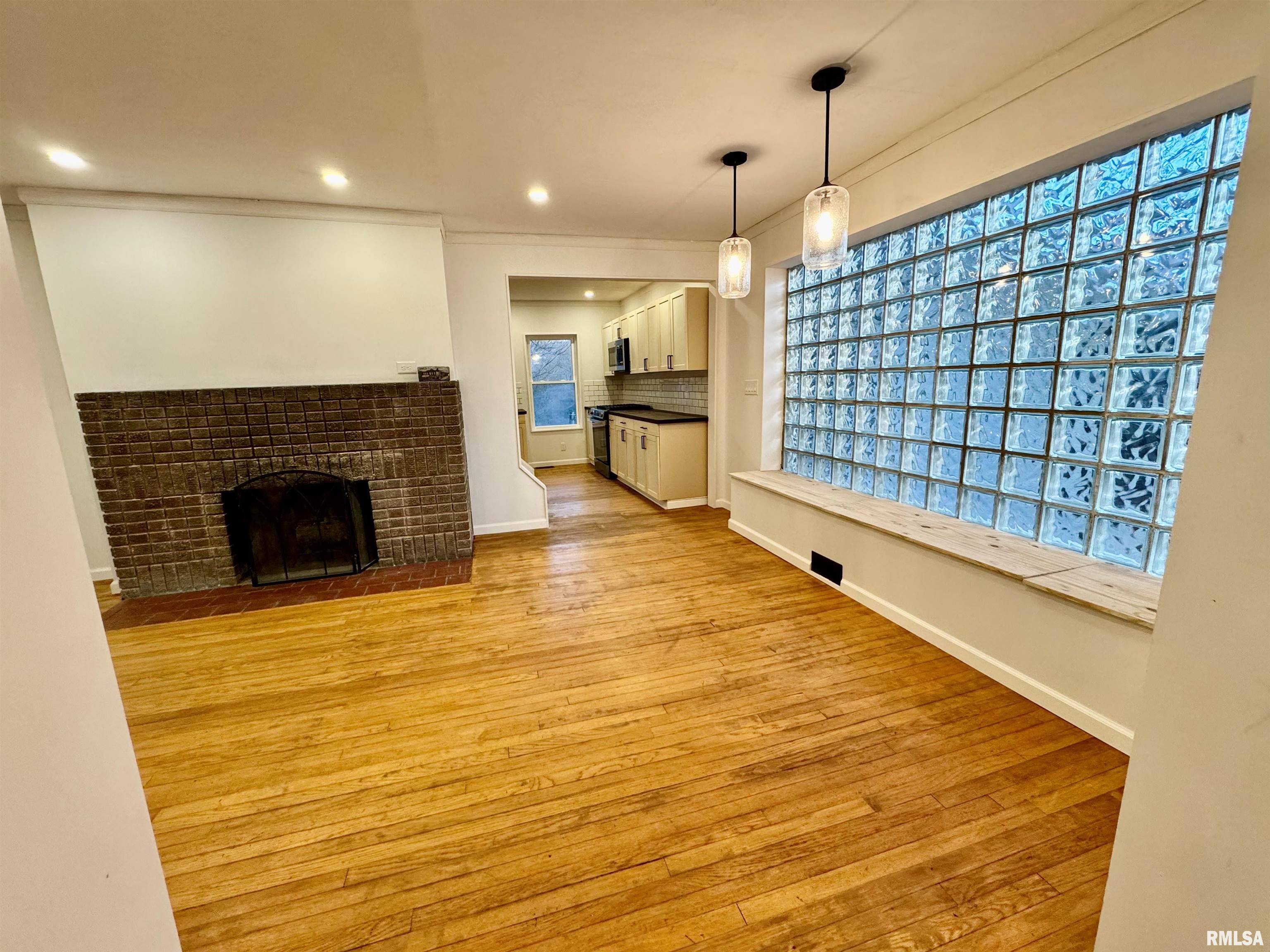 114 Dewhurst Street, Savanna, Illinois image 9