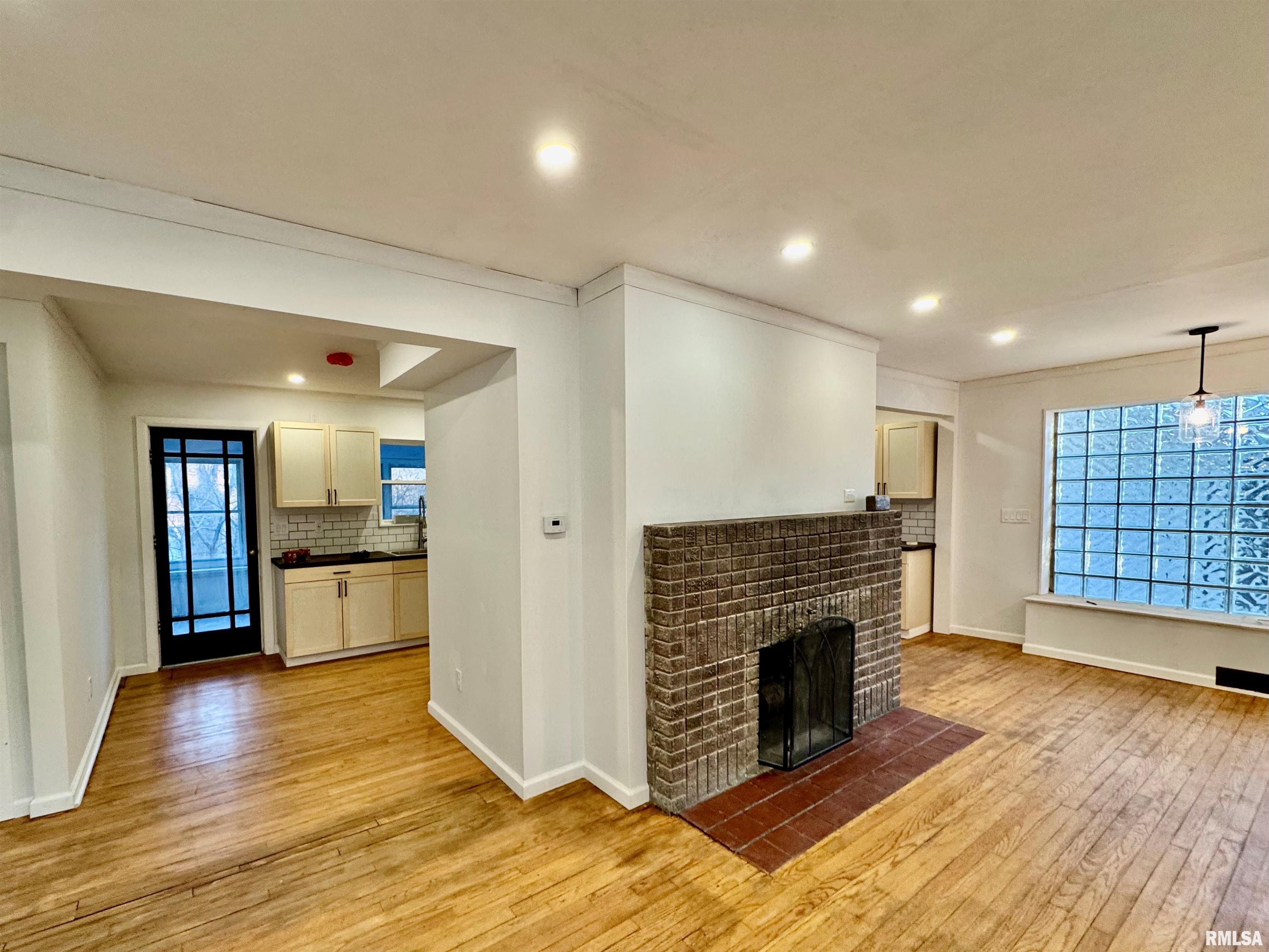 114 Dewhurst Street, Savanna, Illinois image 12