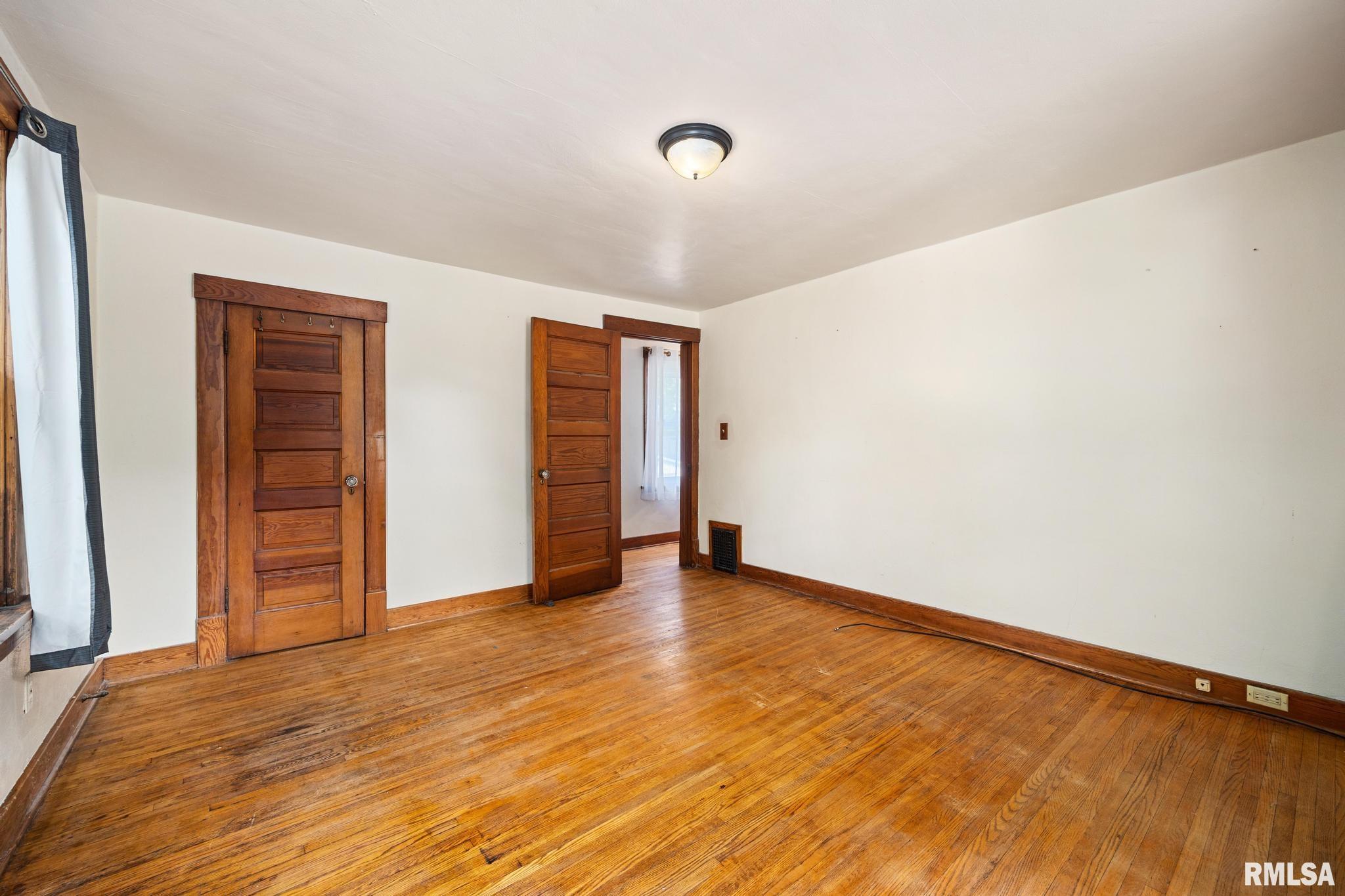 1111 S 4th Street, Pekin, Illinois image 14