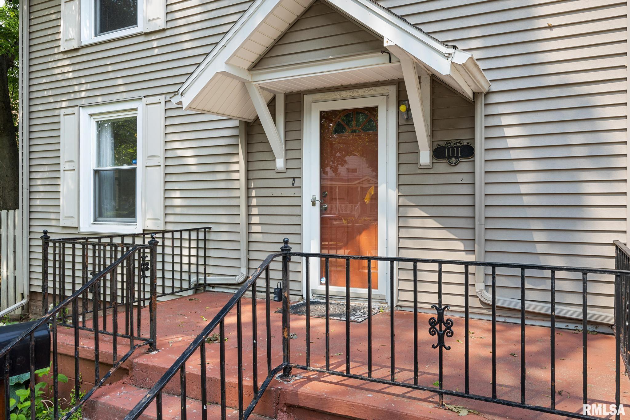 1111 S 4th Street, Pekin, Illinois image 3